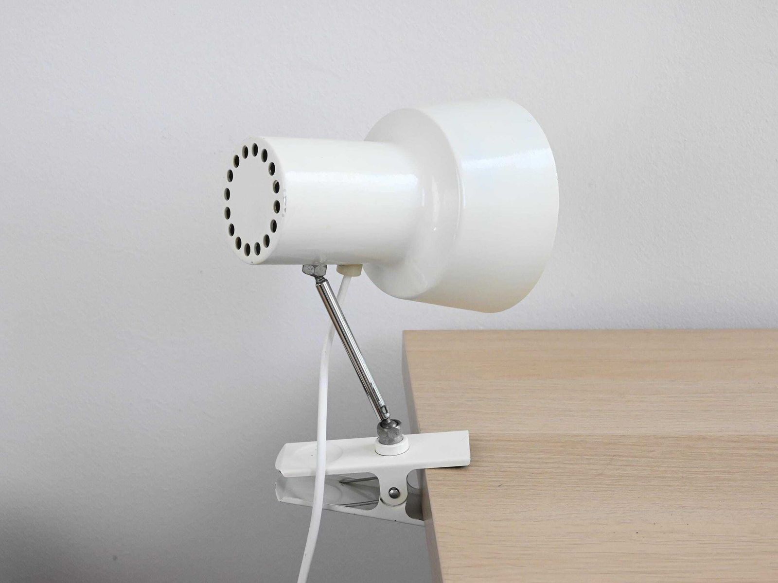 Vintage White Clip On Lamp, Mid Century Desk Lamp, Metal Lamp, Table Lamp, Desk Lamp, Clip On Lamp, Mid Century Lamp, White Lamp photo 135.0
