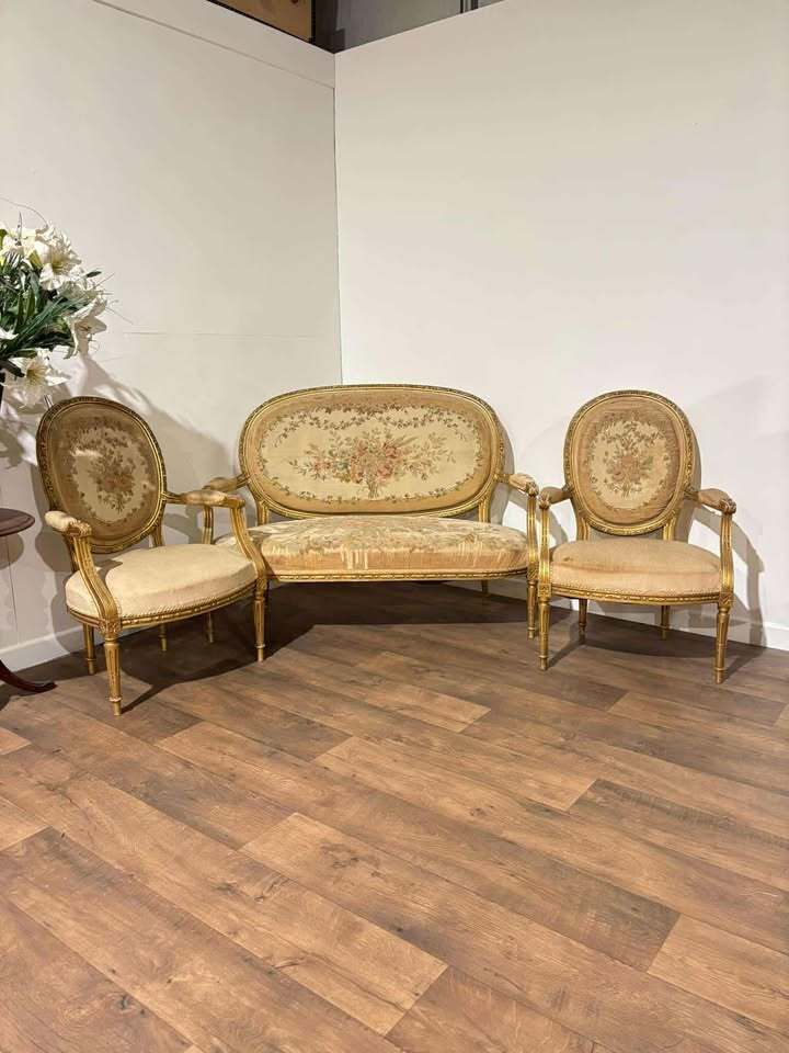 photo furniture 19th Century French Gilt & Moulded Tapestry Three Piece Salon Suite