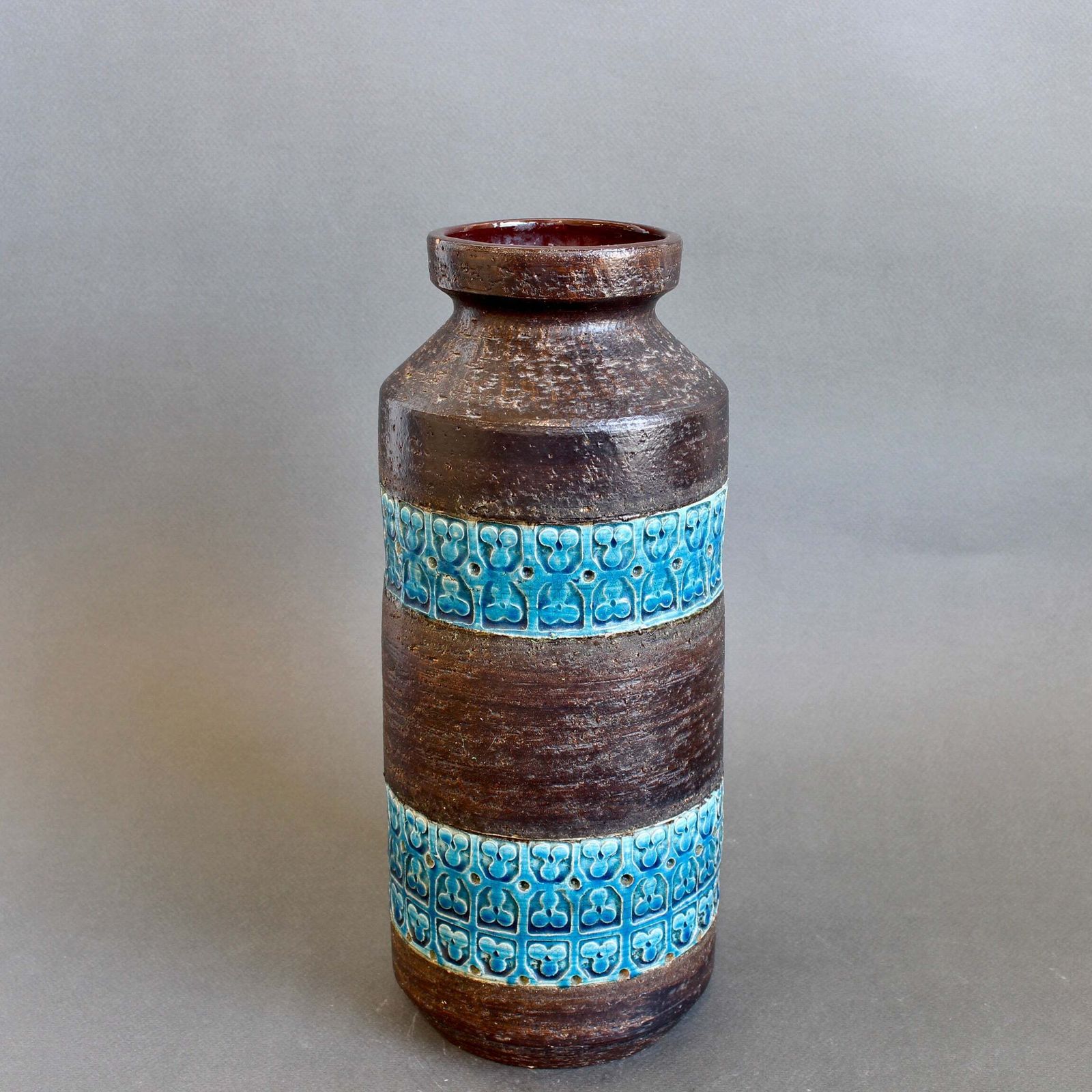 Mid Century Italian Ceramic Trifoglio Range Vase By Aldo Londi For Bitossi (1964) photo for sale