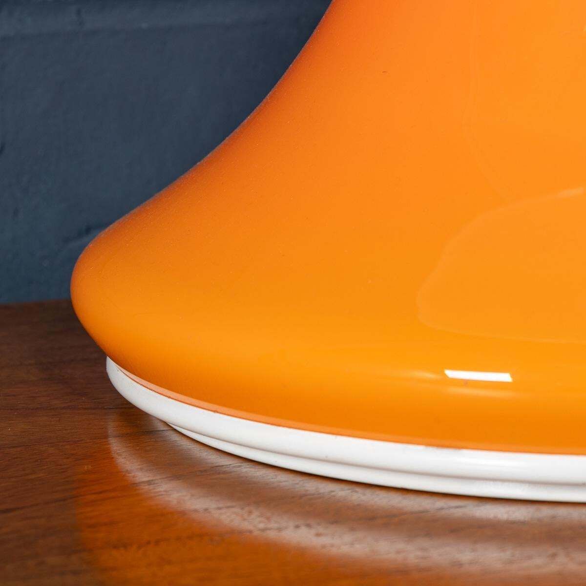 photo vinterior Vintage 20th Century Italian White & Orange Glass Table Lamp C.1970