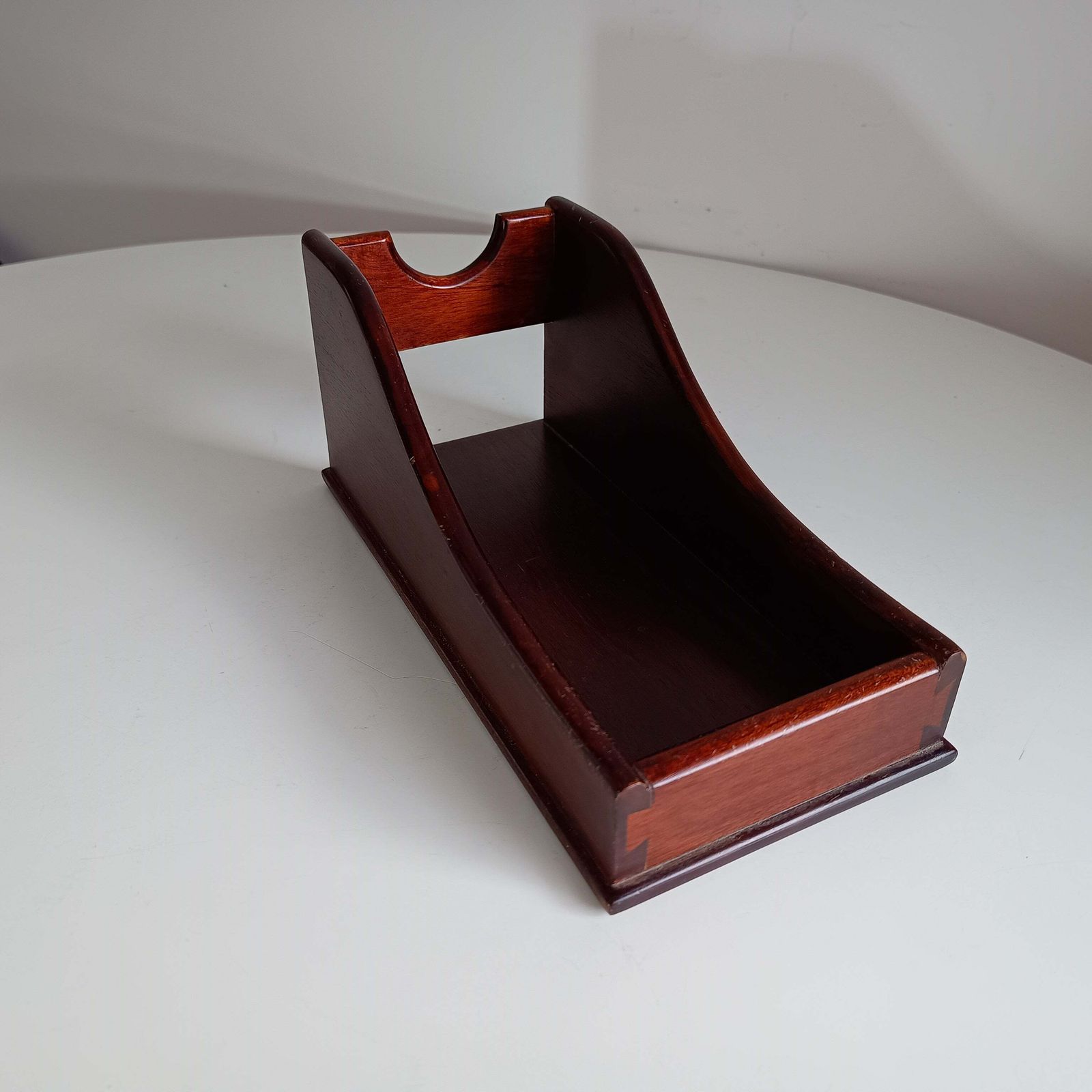 English Late Victorian To Edwardian Mahogany Veneered Wine Bottle Cradle Single Bottle Holder, Good Quality Half Blind Dovetail Joints, Georgian Style photo furniture