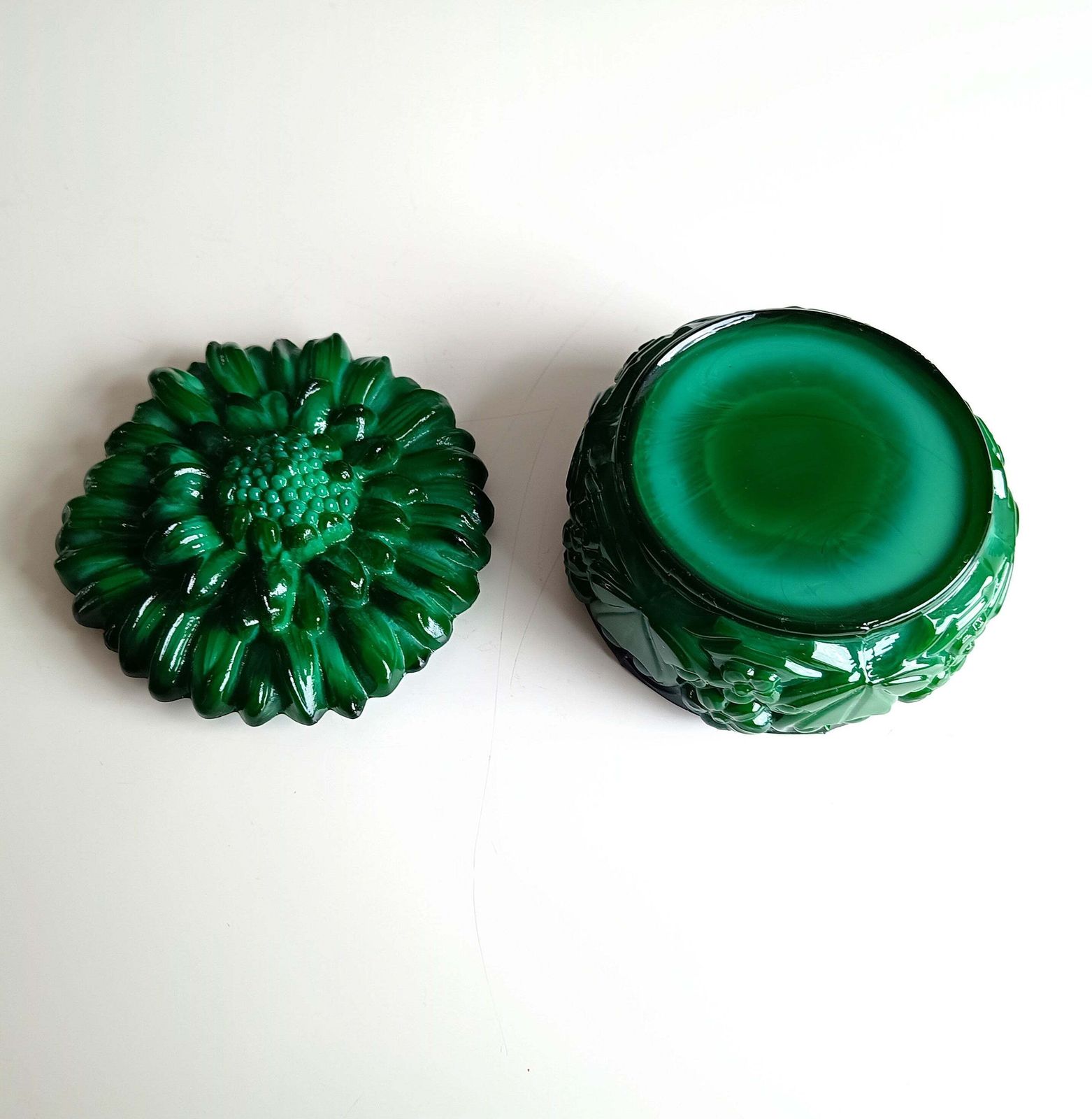 Art Deco Bohemian Art Glass Malachite Glass Lidded Jewellery Watch Box, Carl Schlevogt And Hoffner Design photo vinterior