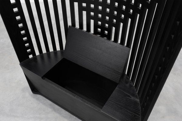 Black Willow Chairs By Charles Rennie Mackintosh For Atelier International, Italy, 1980s, Set Of 2 photo vinterior