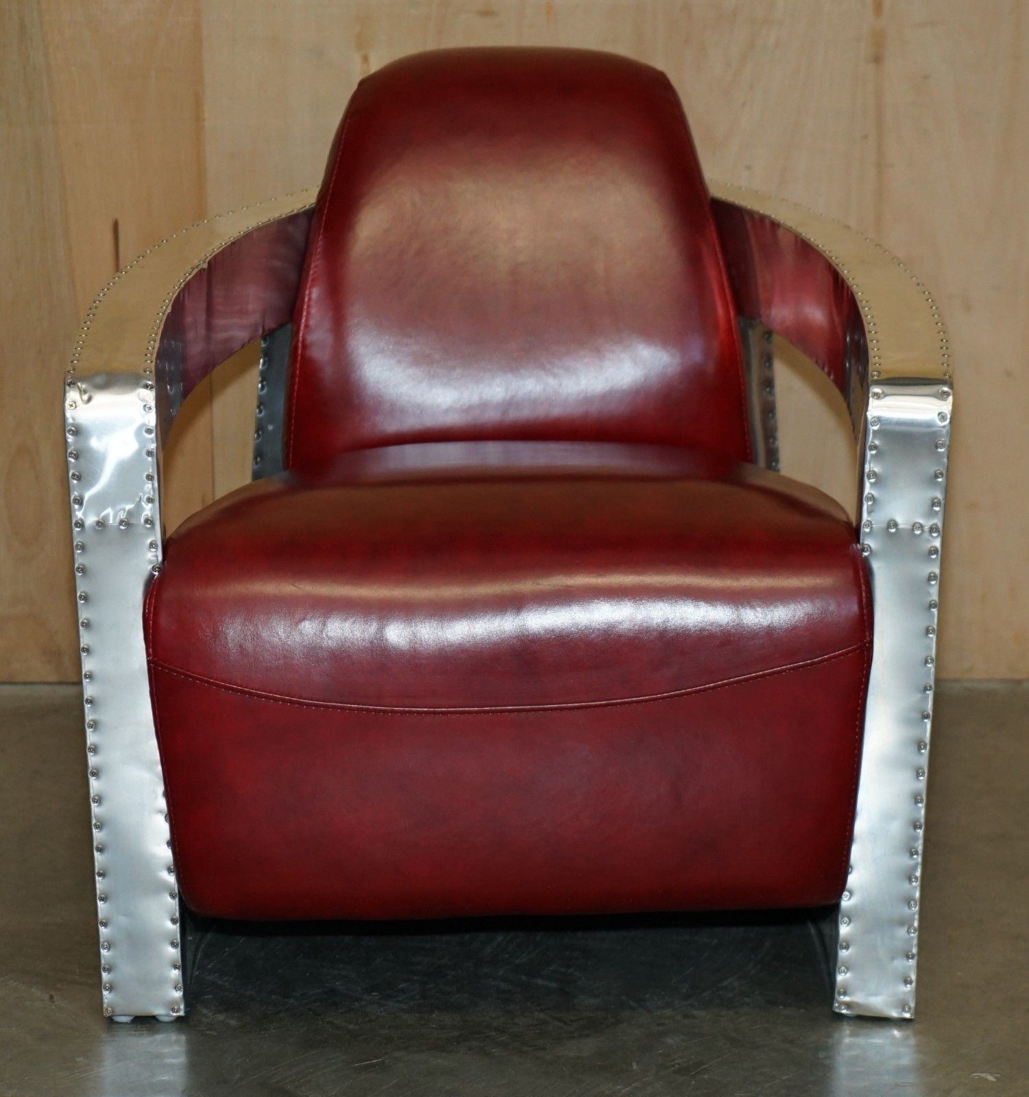 Fine Pair Of Red Wine Leather Polished Aluminium Aviator Rocket Lounge Armchairs photo for sale