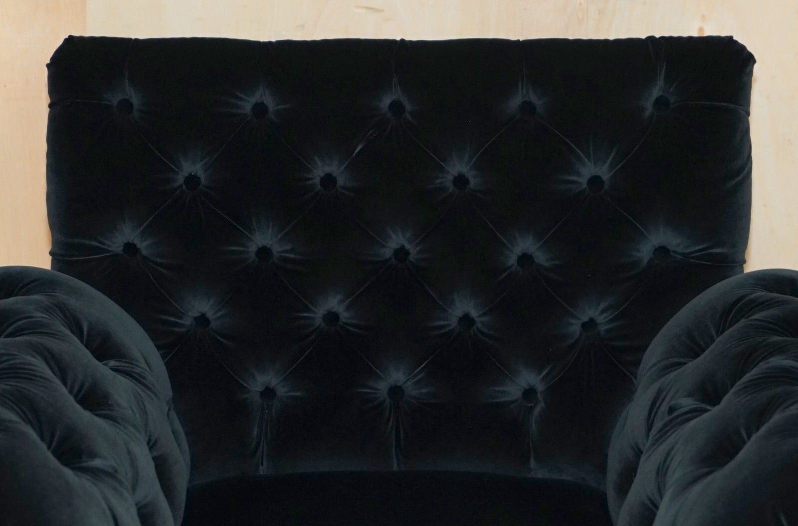 Rrp £7000 George Smith Chelsea Butterfly Black Velvet Chesterfield Armchair photo Furniture