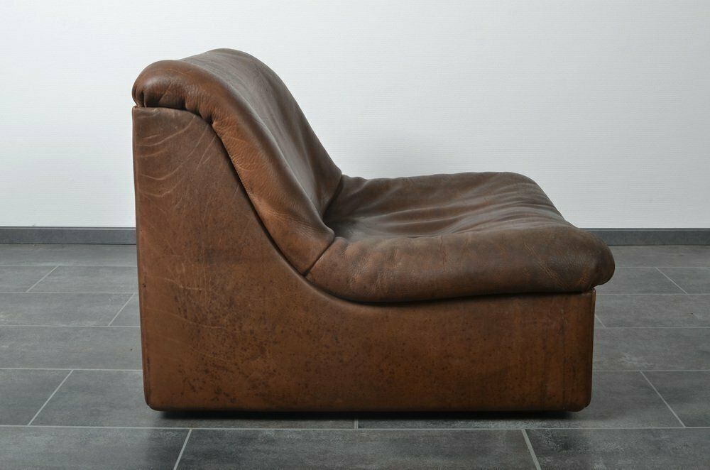 Ds46 Club Chair In Bullhide Leather From De Sede photo 1319.0