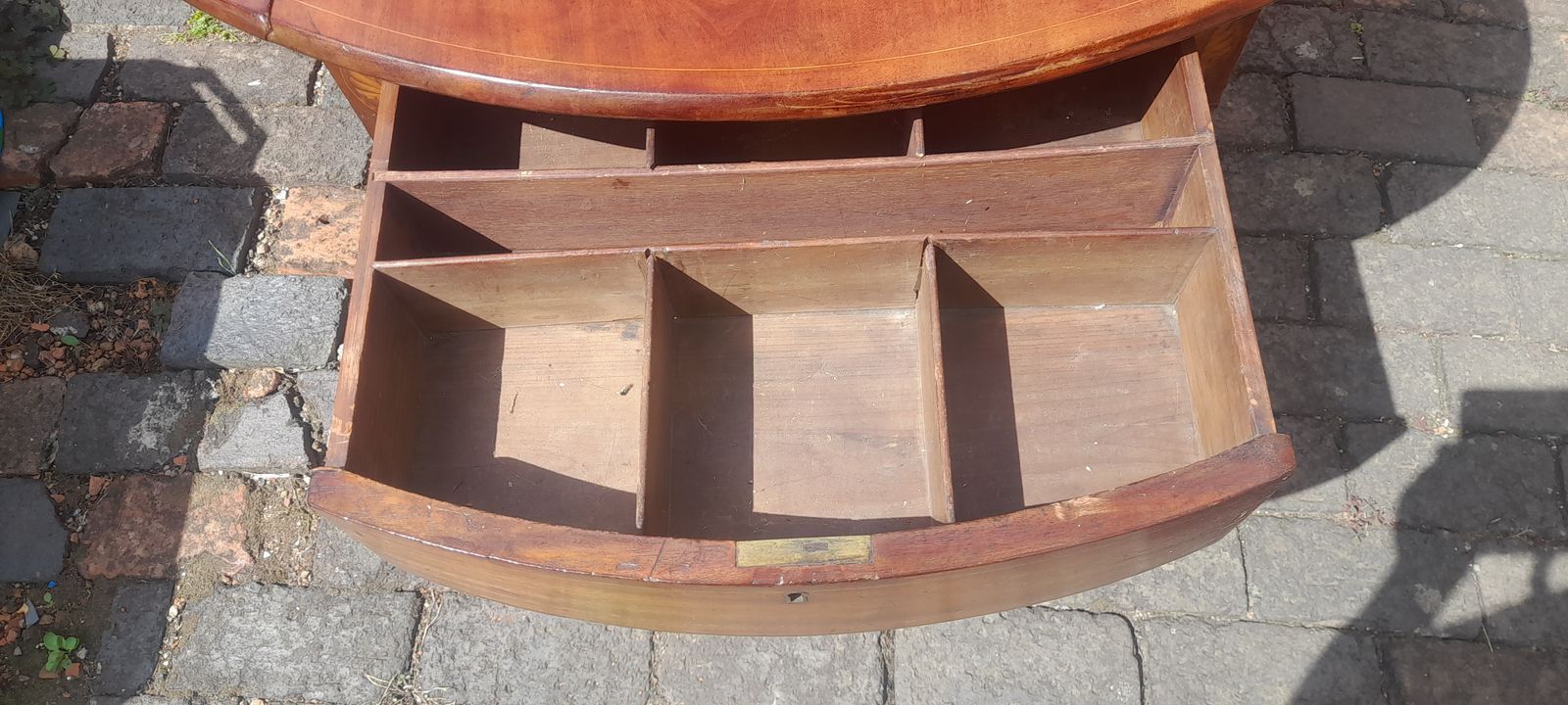 Sheraton Revival Drop Leaf Table In Need Of Restoration photo for sale