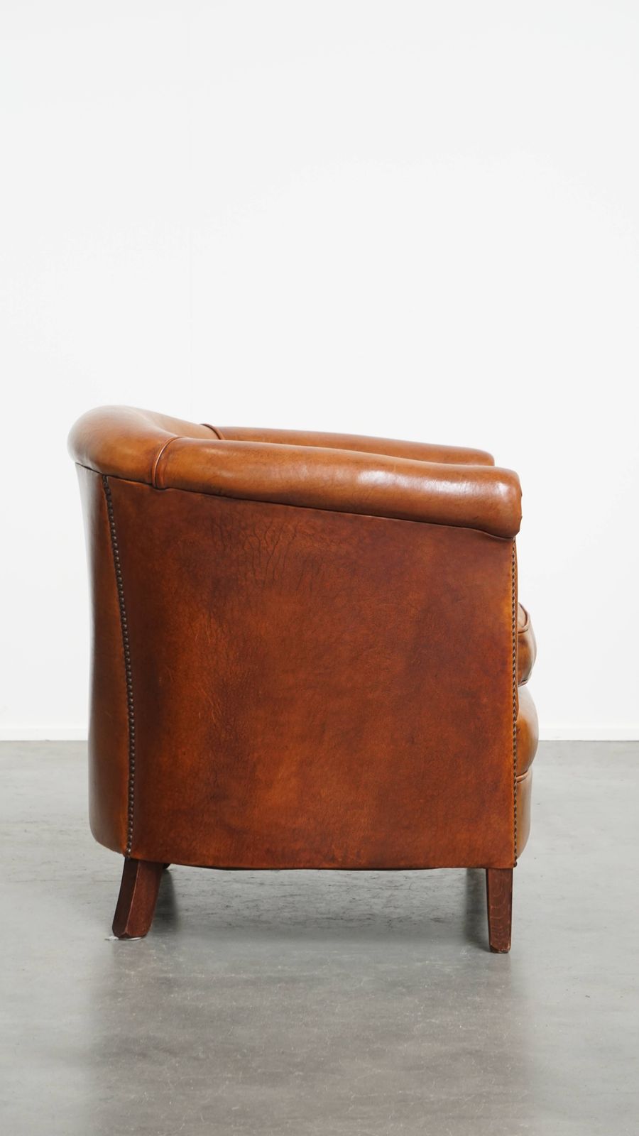 Mooie, Comfortabele Schapenvacht Club Fauteuil In Goede Staat Met Een Mooie Patina. photo for sale