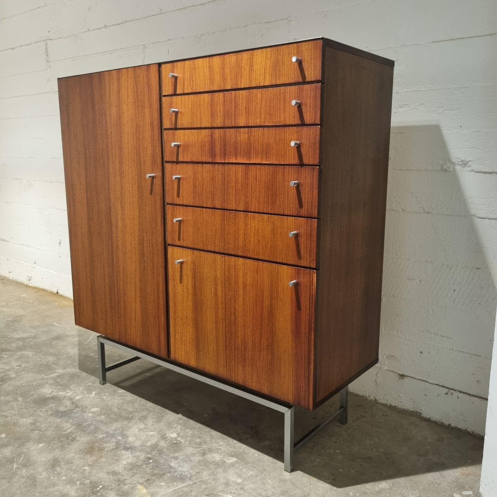 Vsj 125 Salon Cupboard Or Cabinet By K. Günther & H. Brechmann For Fristho, 1961 photo vintage