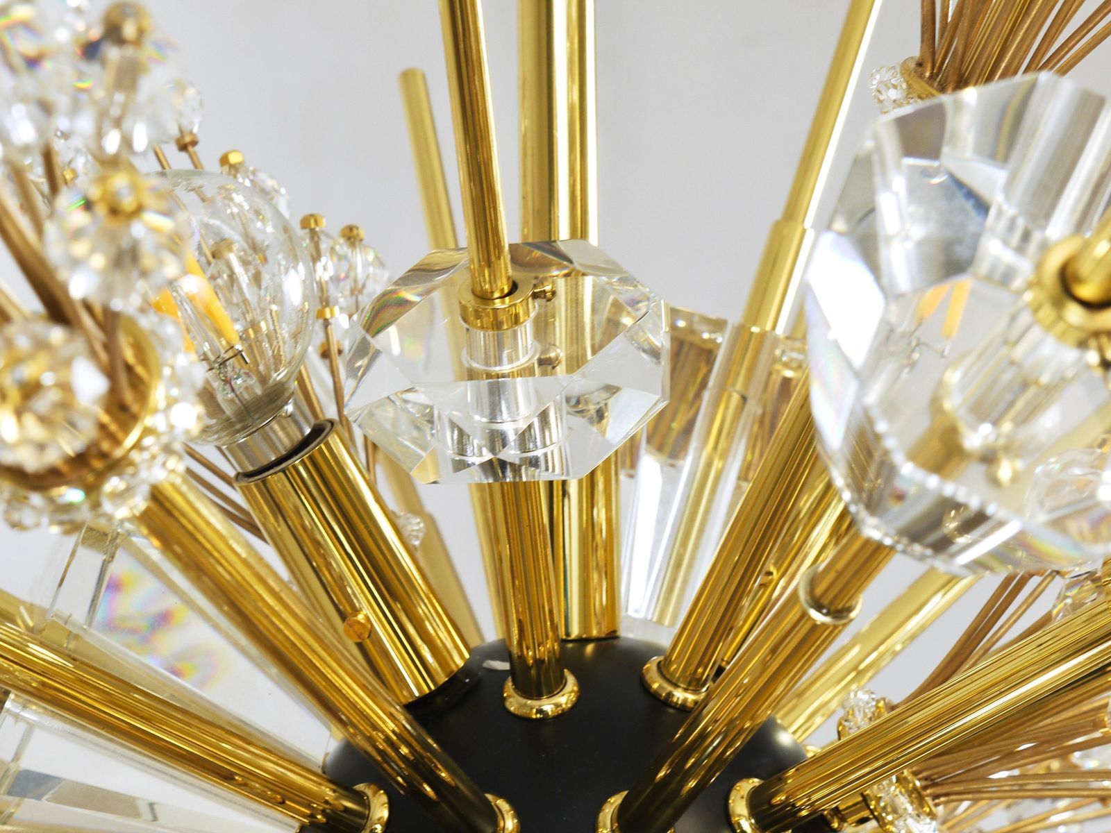 Huge J.L. Lobmeyr Metropolitan Opera Sputnik Crystal Brass Met Chandelier Vienna photo vintage