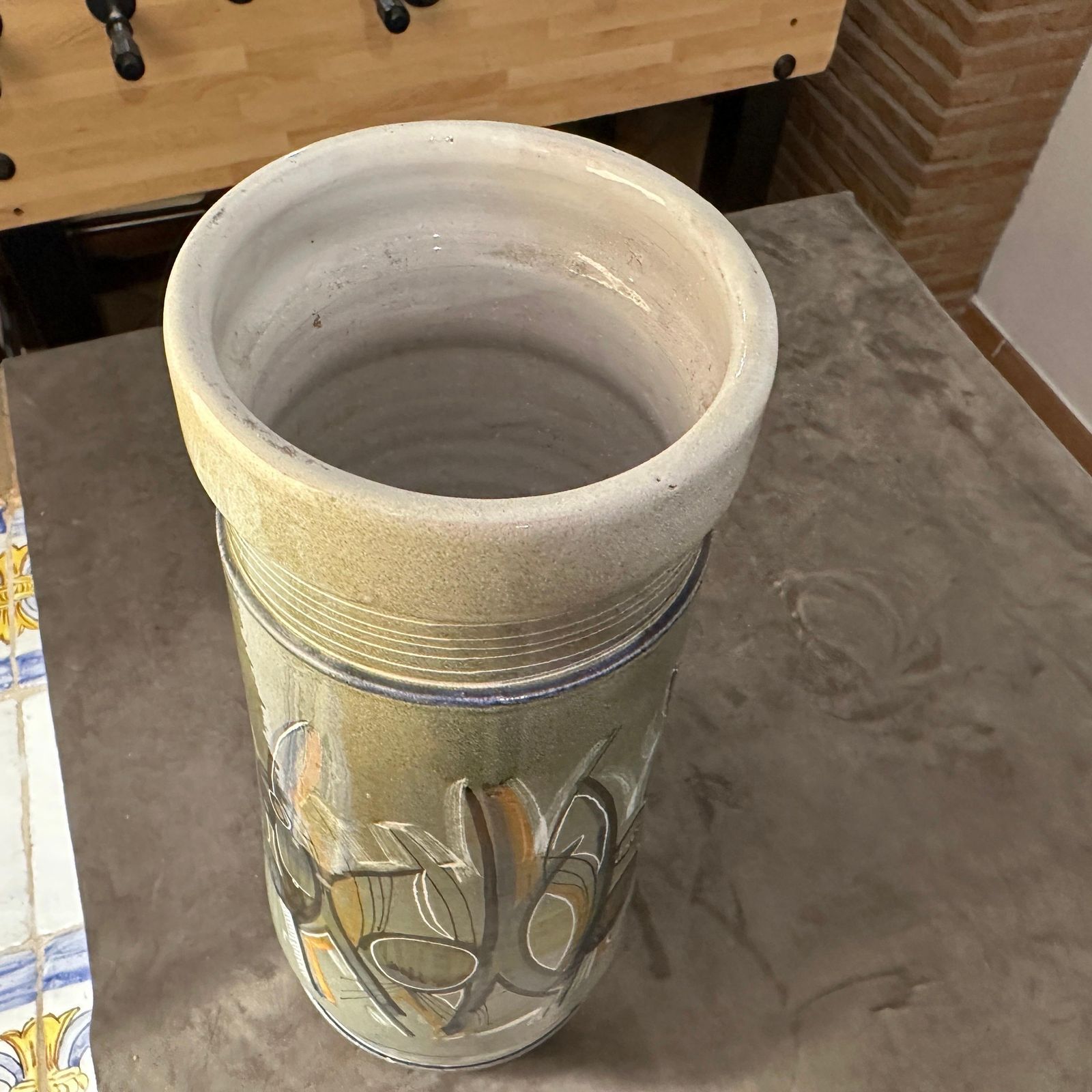 758.0 A Unique 1960s Futurist Hand Painted Ceramic Vase By Cianciolo For Nova photo