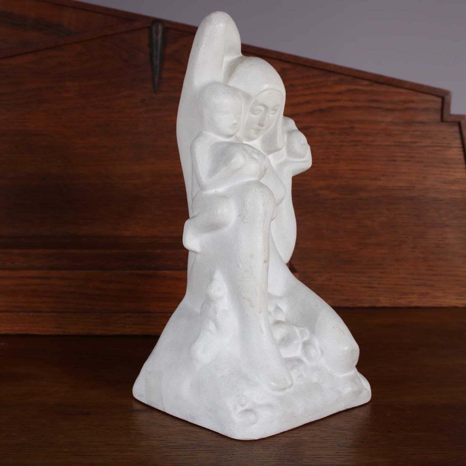 “Mother With Child” Sculpture By Frans Werner For Goedewaagen, The Netherlands 1924 photo vinterior