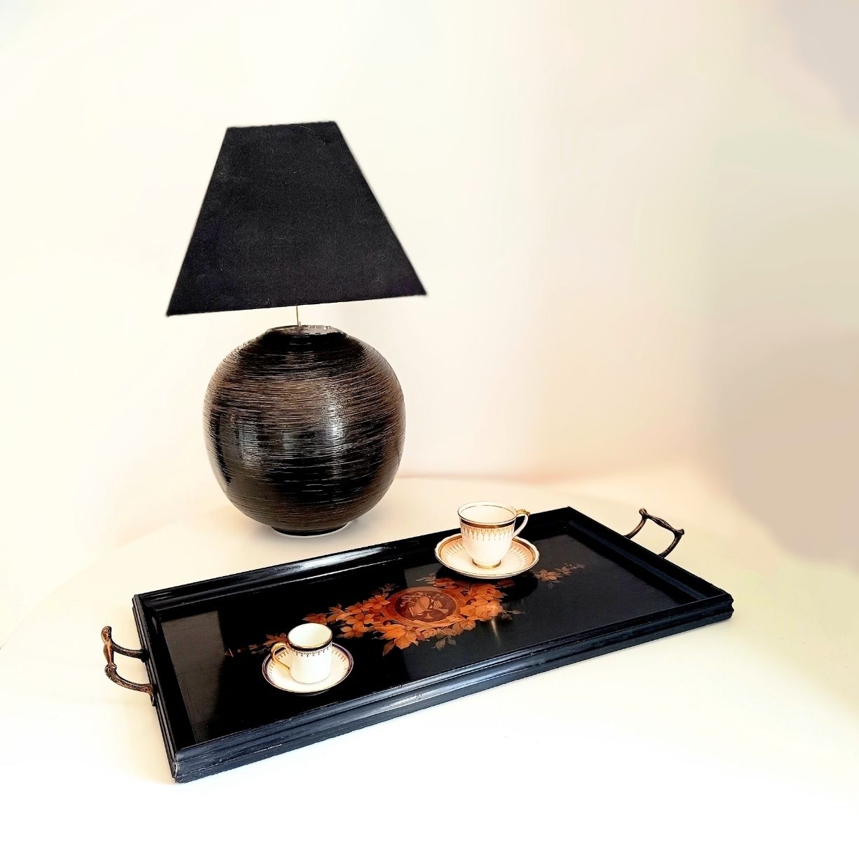 Antique Belle Epoque Marquetry Wooden Tray Drum And Horn Motif With Brass Handle photo vinterior