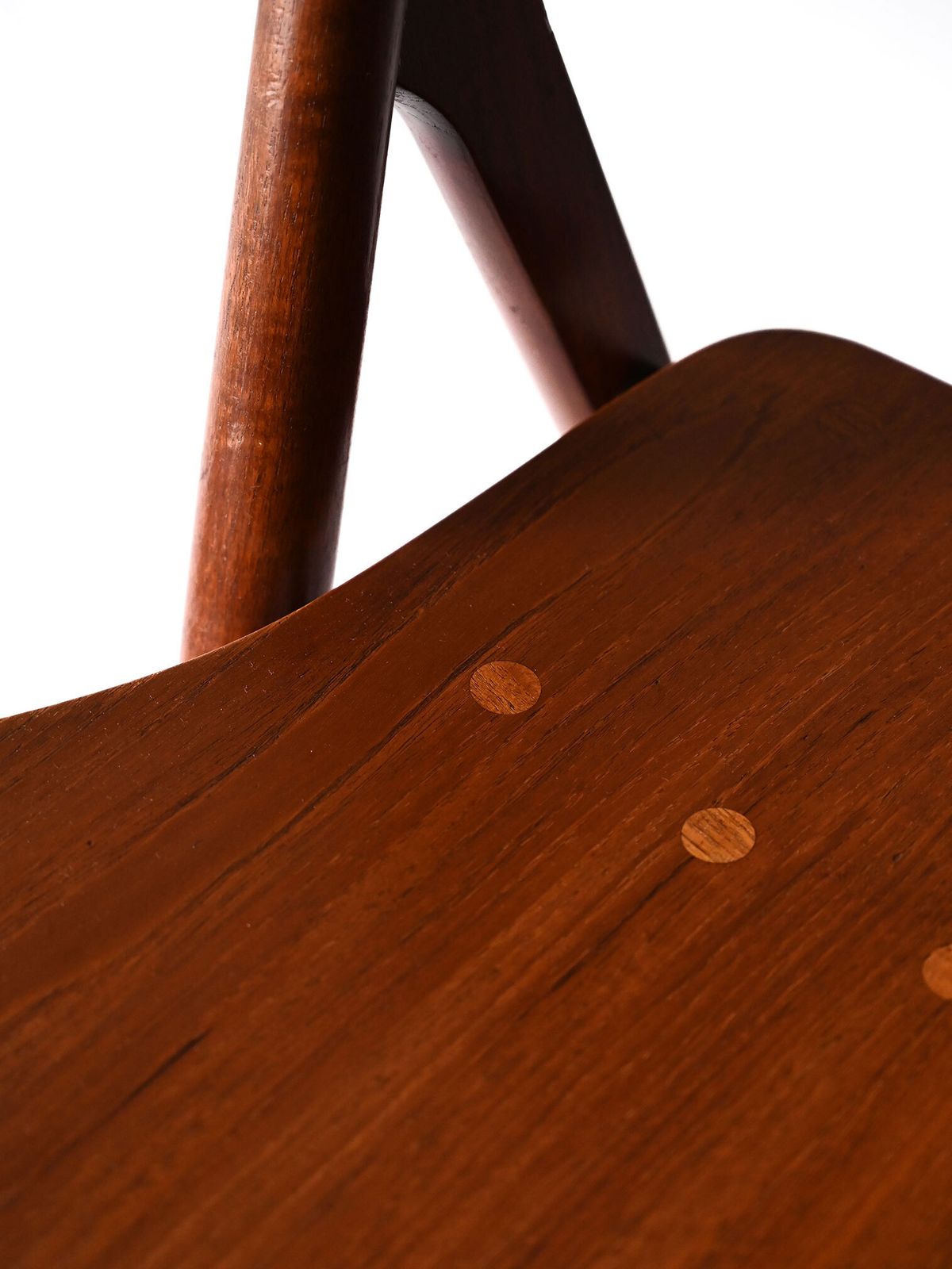 photo furniture Pair Of Ch29 Chairs By Hans J. Wegner