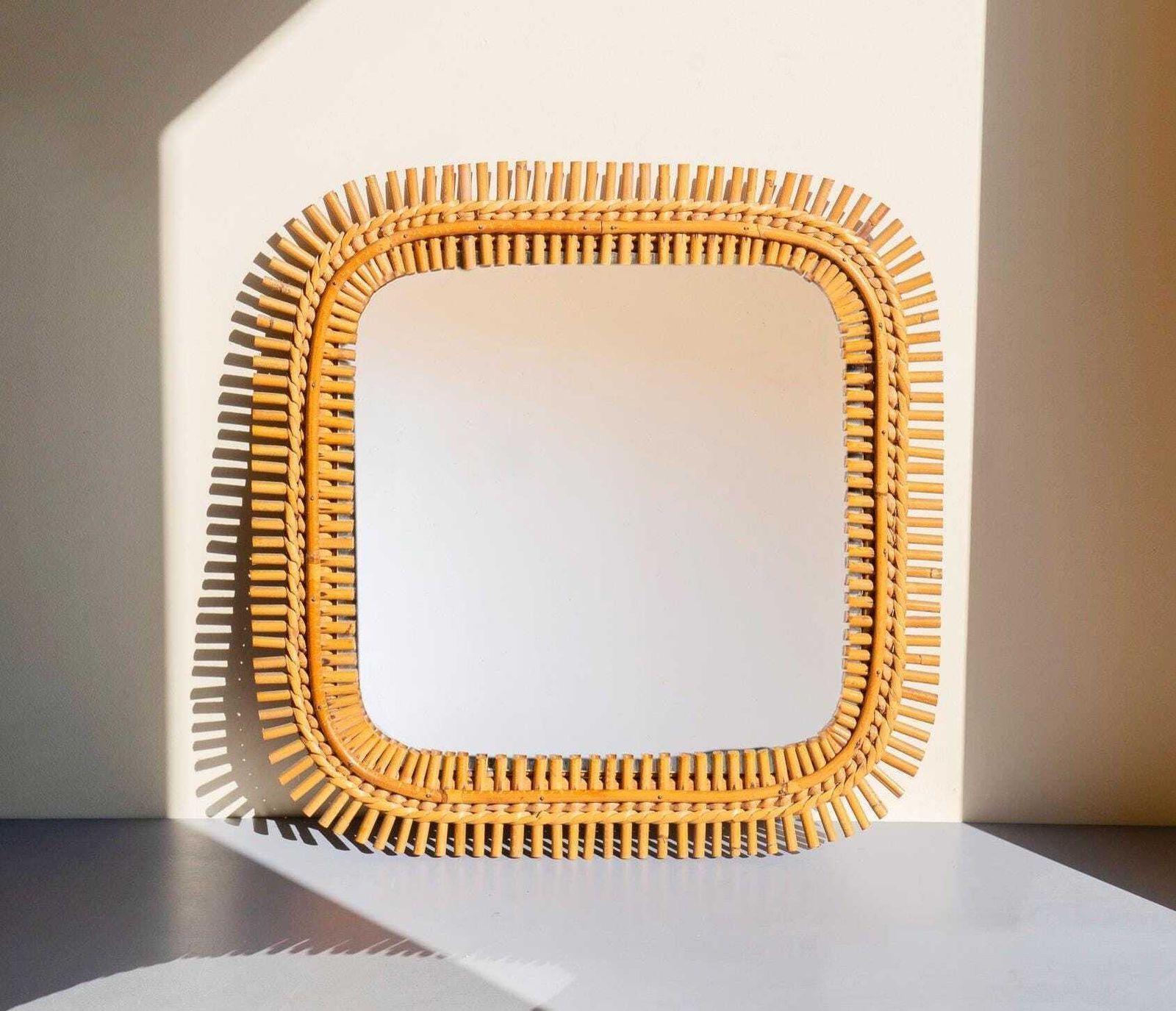 Italiaanse Bamboe Spiegel, Franco Albini, Mid Century Vierkante Rotanspiegel, Jaren 1960, Bonacina, Made In Italy