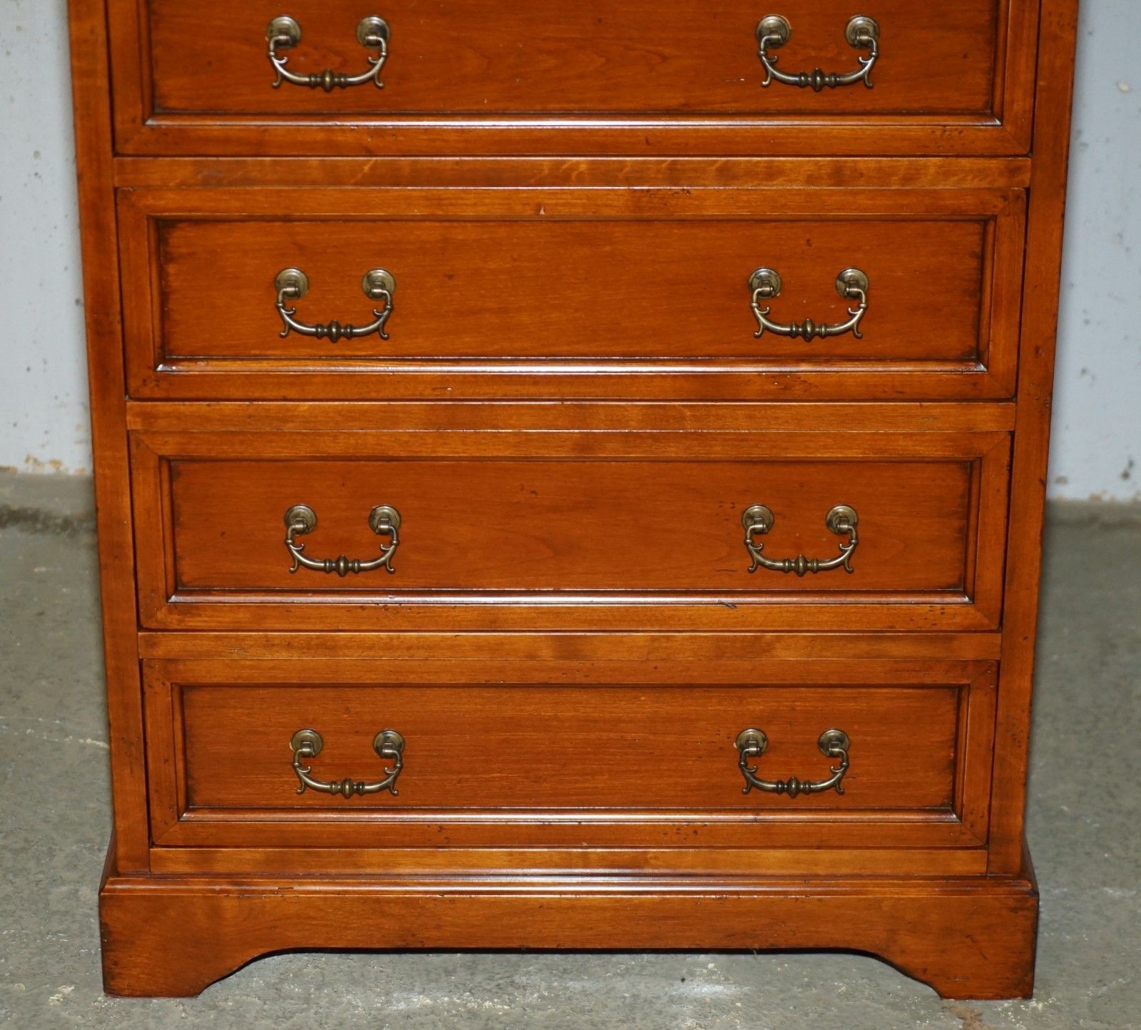 Extra Large Consorzio Mobili Tallboy Drawers In Cherry Wood, Huge Storage photo vinterior