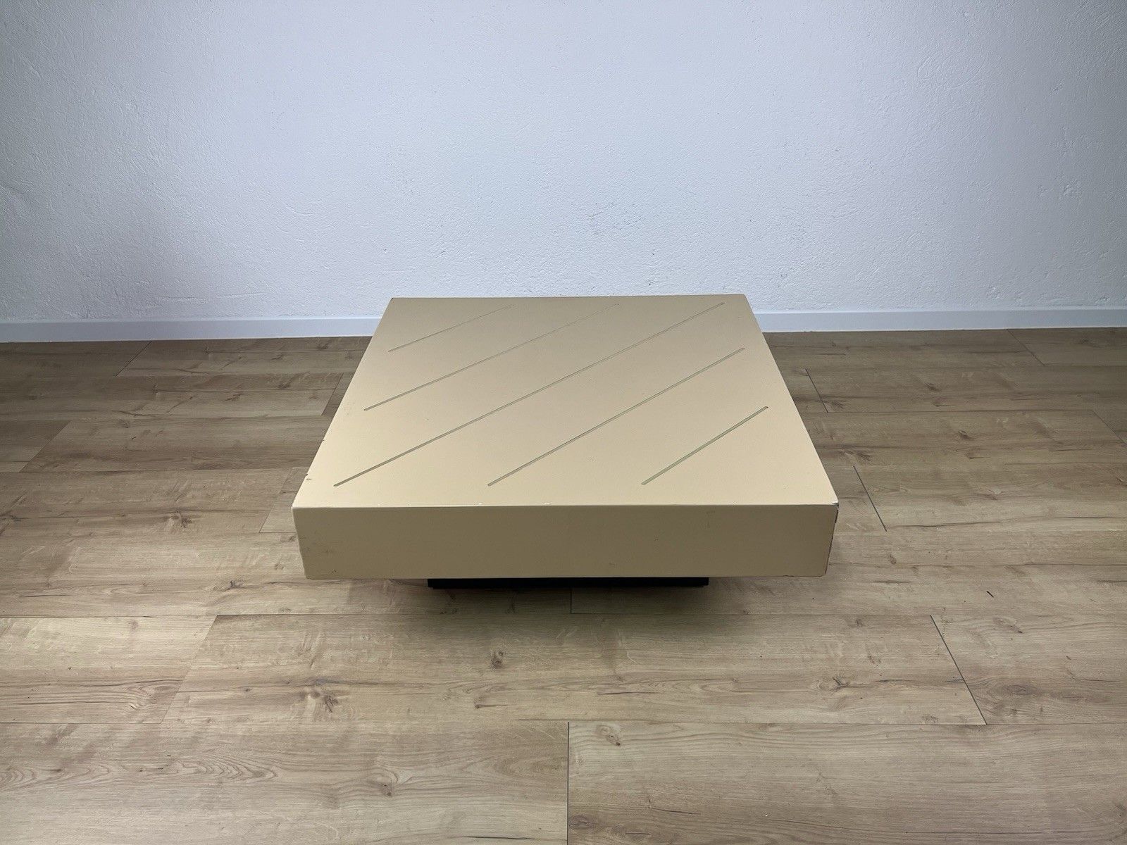 Square Coffee Table Lacquered Wood Beige Deco 1950’s Vintage Design