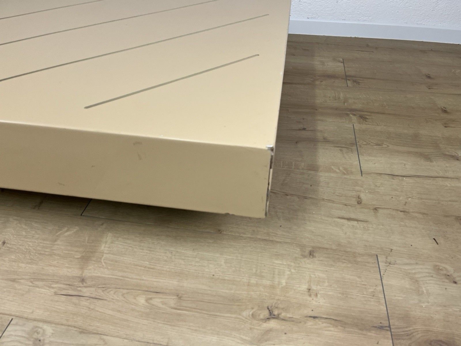 Square Coffee Table Lacquered Wood Beige Deco 1950’s Vintage Design photo vinterior