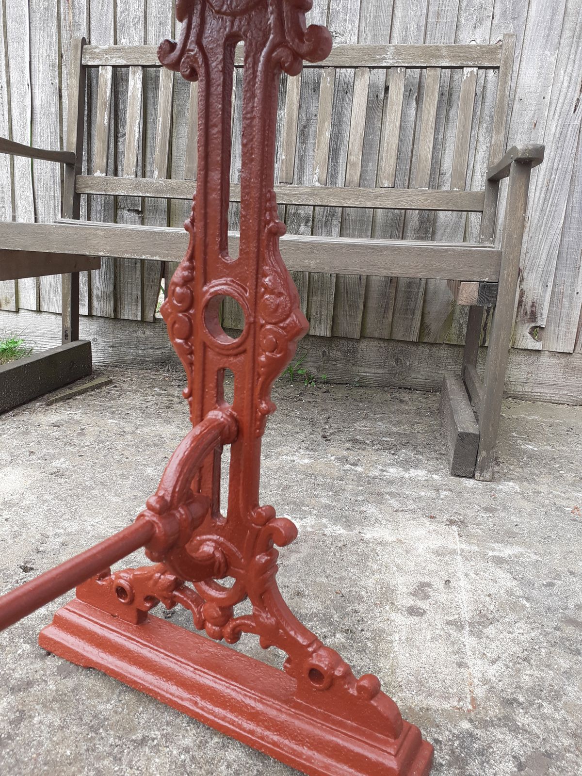Cast Iron Victorian Garden Table With Marble Top photo 595.0