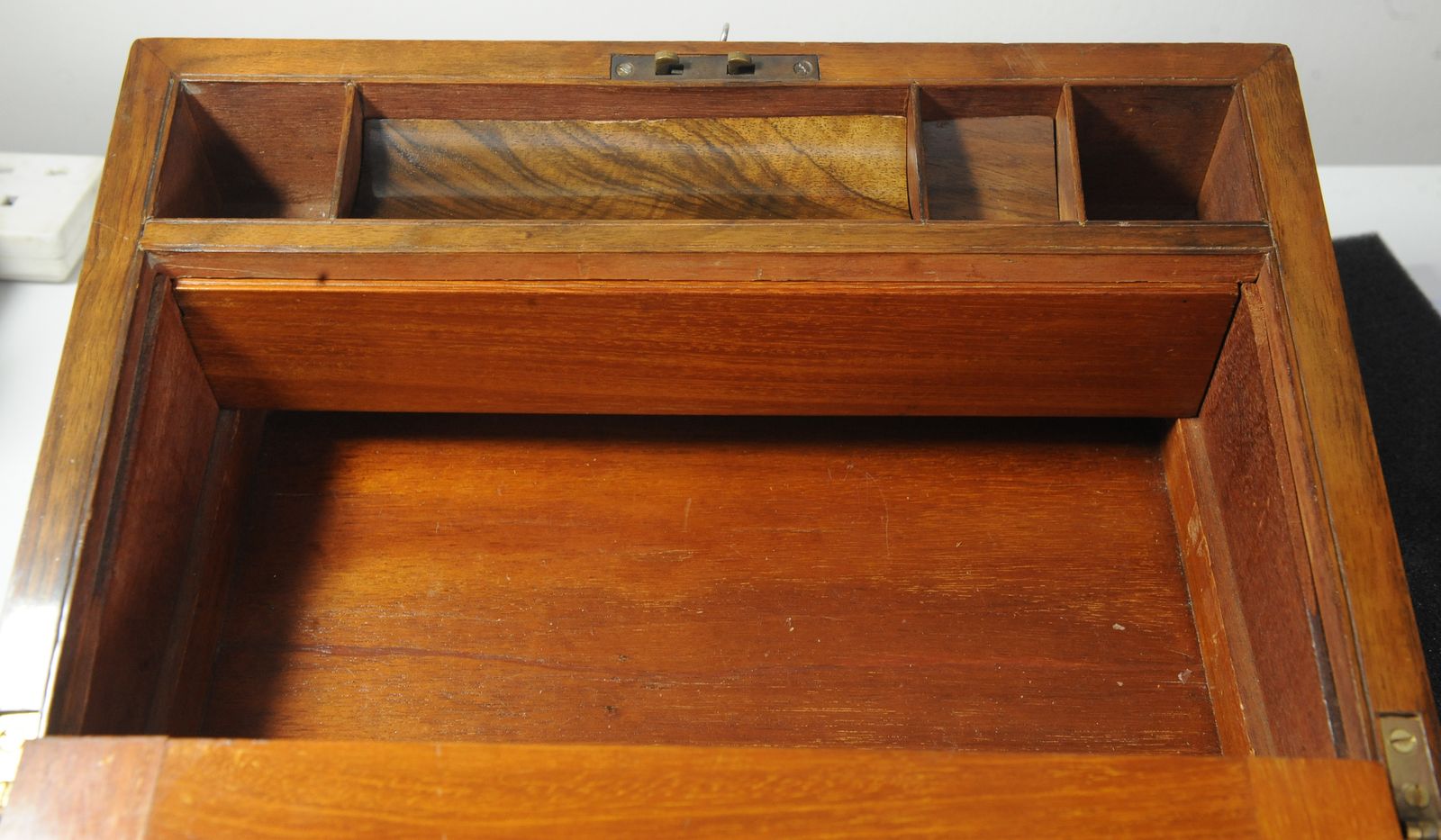Exquisite Victorian Hand Crafted Burr Walnut Writing Slope With Black Tooled Leather Interior With Secret Compartment photo buy