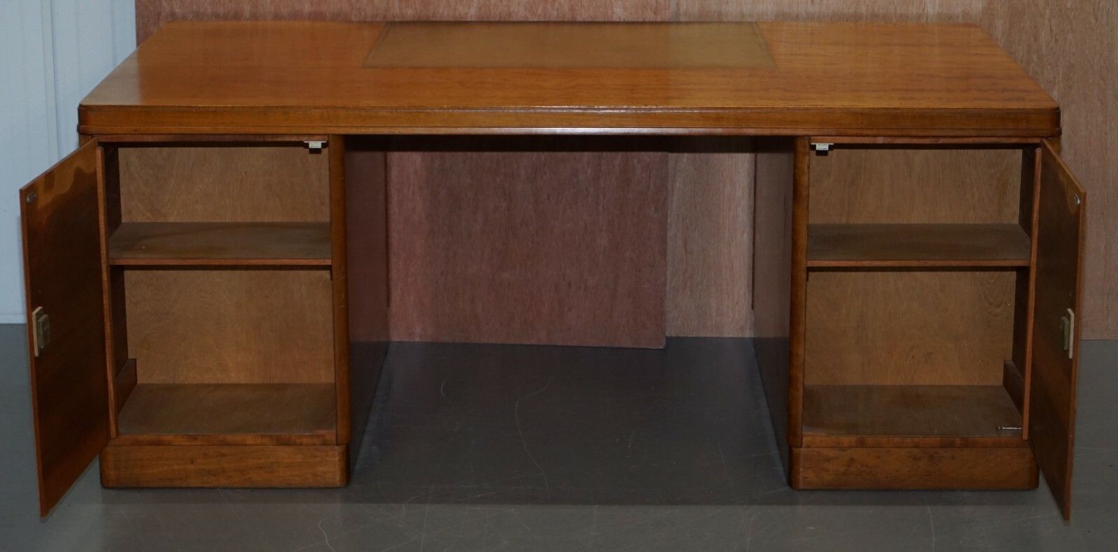 photo furniture Very Rare Stamped Waring & Gillow 1960 U.K.A.E.A Uk Atomic Energy Authority Desk