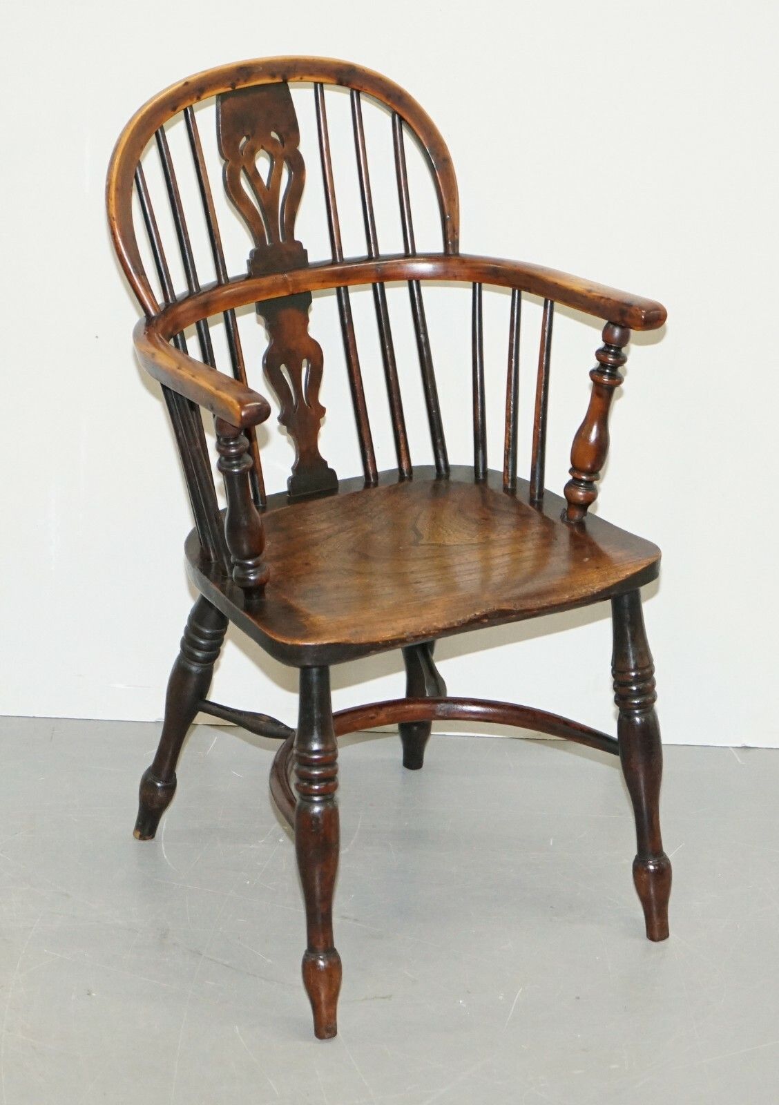 Pair Of Burr Yew Wood & Elm Windsor Armchairs Circa 1860 English Country House photo for sale