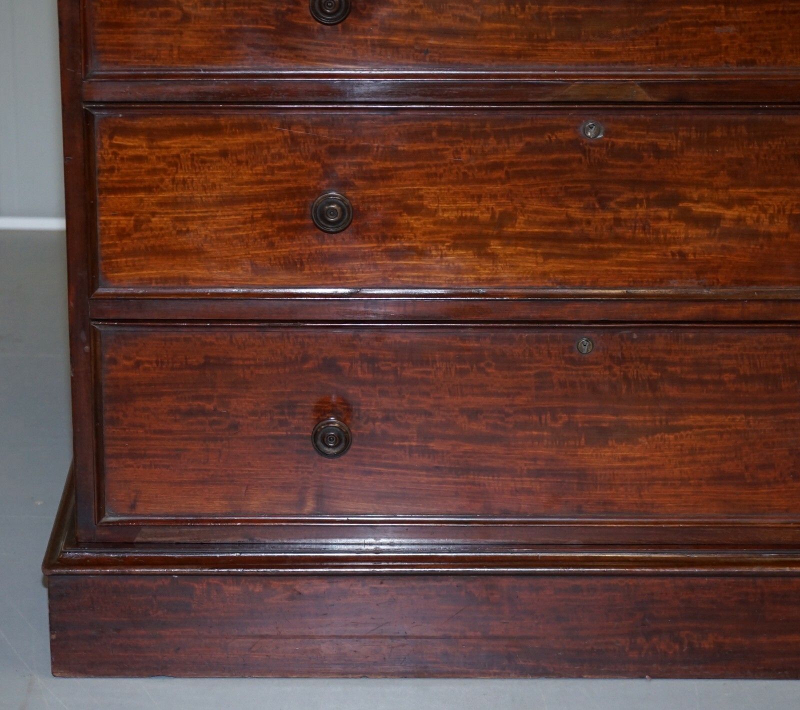photo furniture Rare Circa 1760 Thomas Wilson 68 Great Queen Street Mahogany Chest Of Drawers