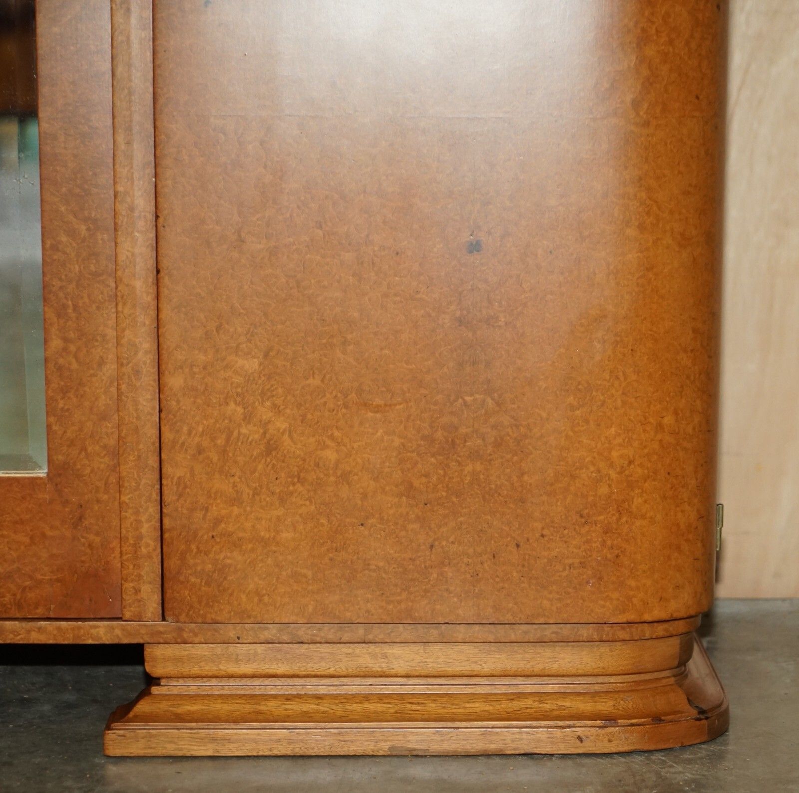 Antique Art Deco Burr Maple Triple Bank Circa 1920's Wardrobe Mirrored Door photo vinterior