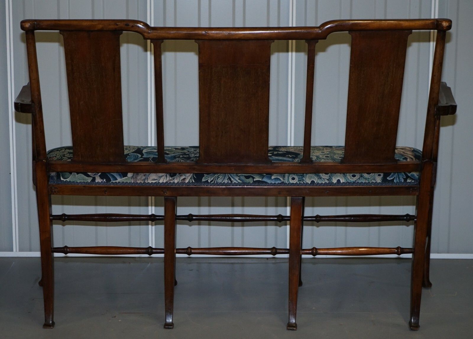 3500.0 Restored Suite Of William Morris Richard Norman Shaw Tabard Bench & Armchairs photo