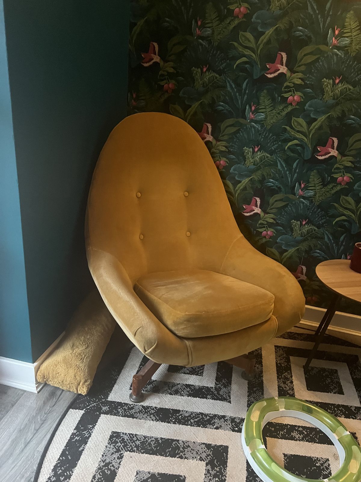 Vintage Egg Chairs   £425 Each Or £800 For The Pair photo furniture