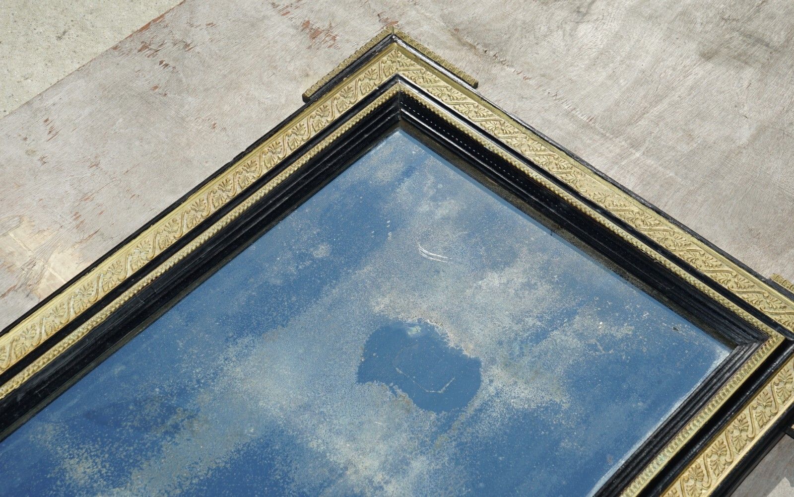 Antique Circa 1840 Italian Foxed Glass Original Plate Mirror Stunning Gilt Frame photo furniture