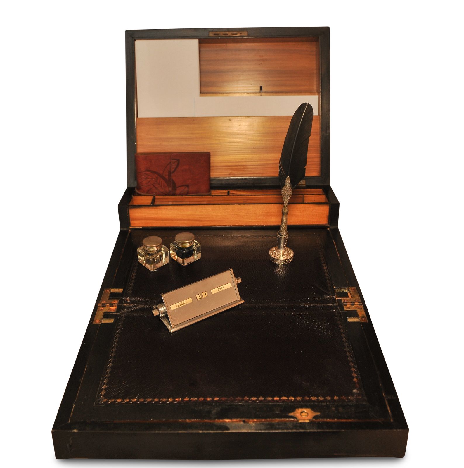 Elegant 19th Century Victorian Flame Mahogany Decorative Inlaid Writing Slope With Black Ebonised Accents With A Tooled Leather Interior photo Home Decor