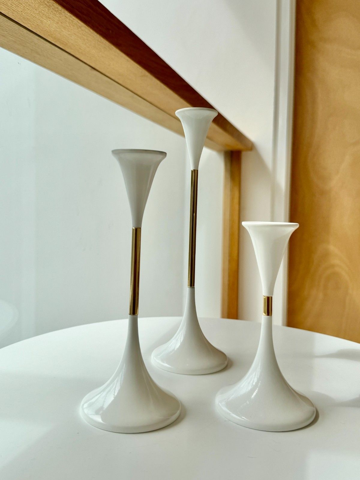 photo buy Rare 1970s Space Age Clear Drops Trio By Freddie Andersen In White & Gold, Boxed
