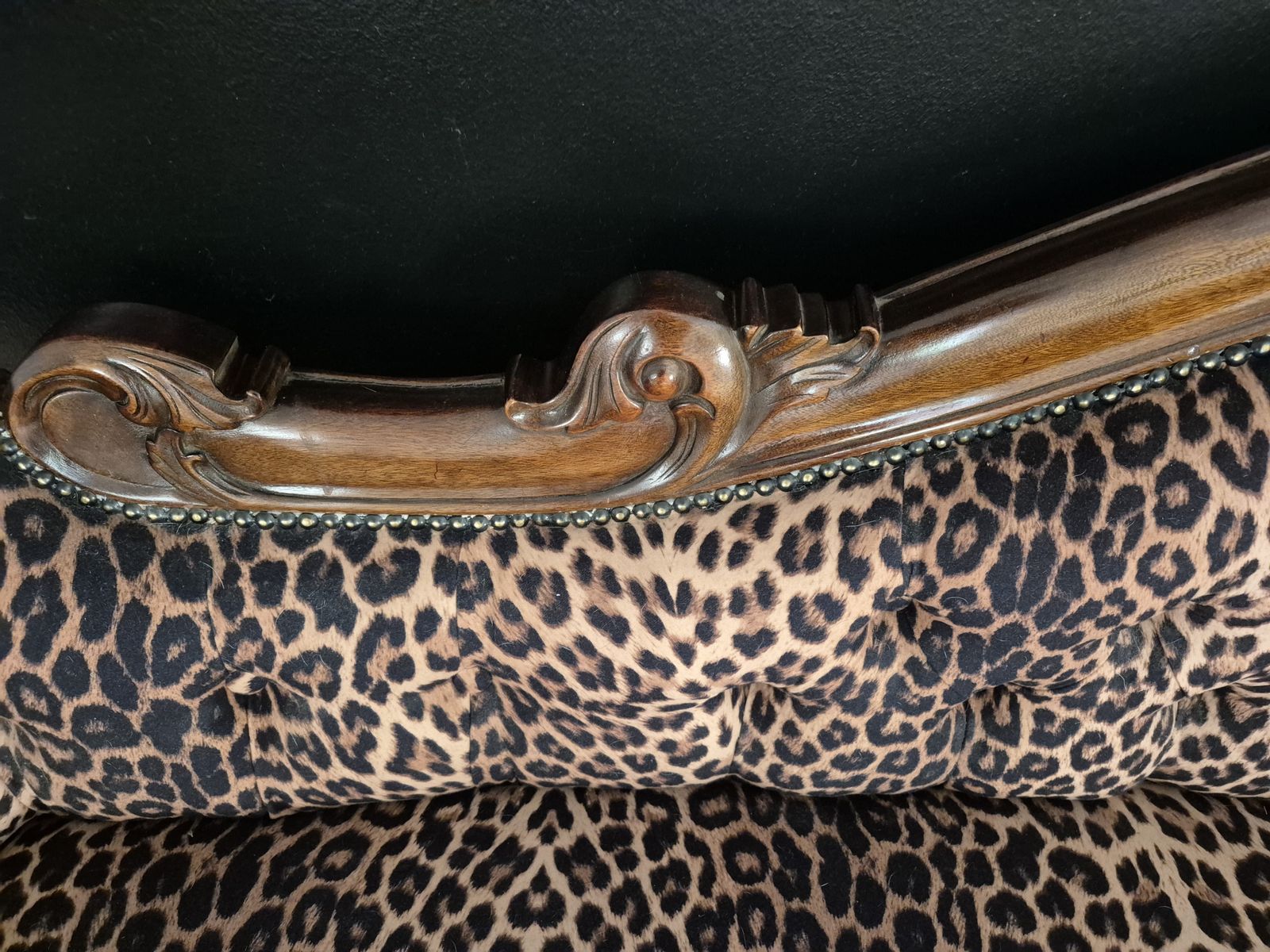 Victorian Mahogany Chaise Longue   Leopard/Velvet Material photo vintage