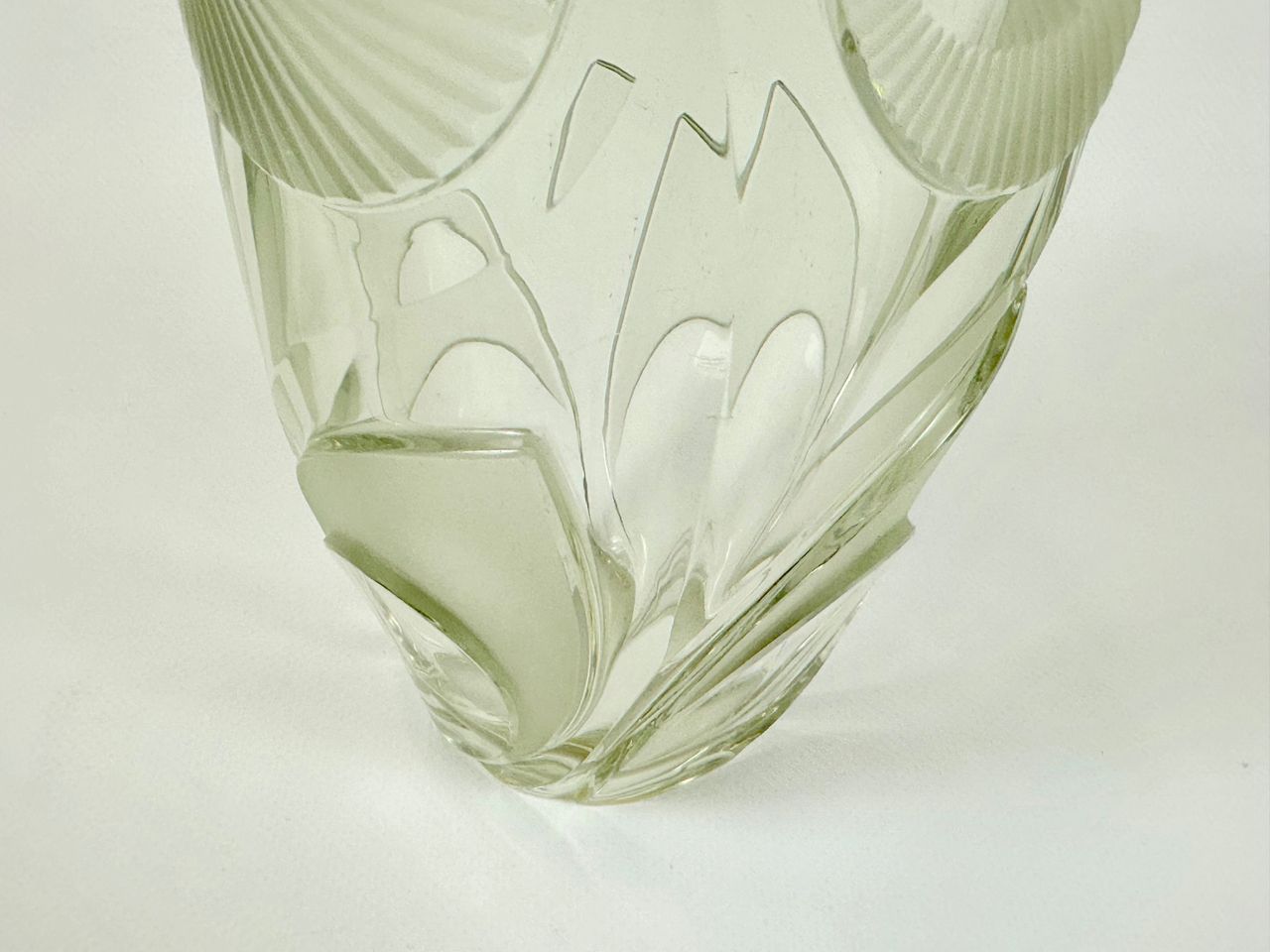 Art Deco Vase Attributed To Rudolf Hloušek For železný Brod, 1930s photo vinterior