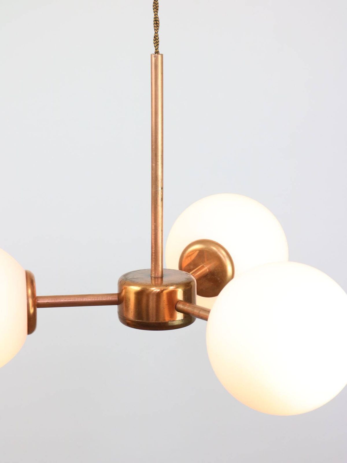 Mid Century Modern Italian Chandelier In Copper And Opaline Glass, 1960s photo vintage