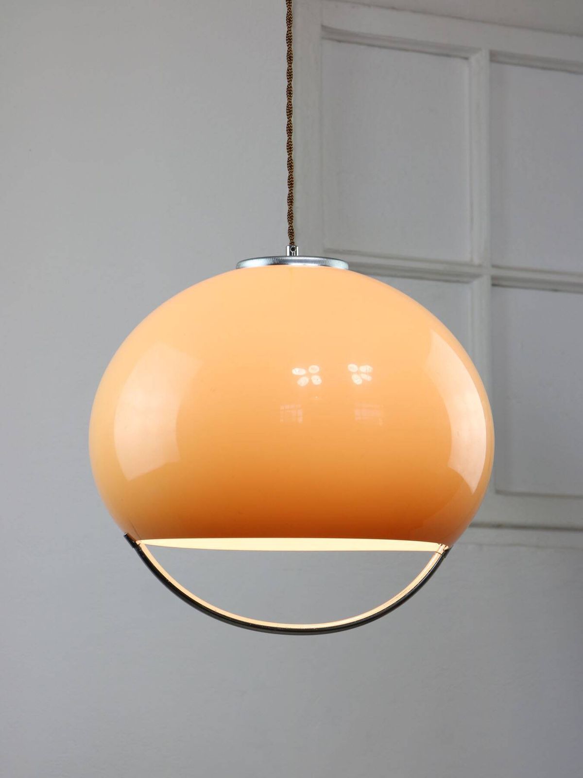 photo vinterior Space Age Italian Jolly Pendant Lamp From Guzzini
