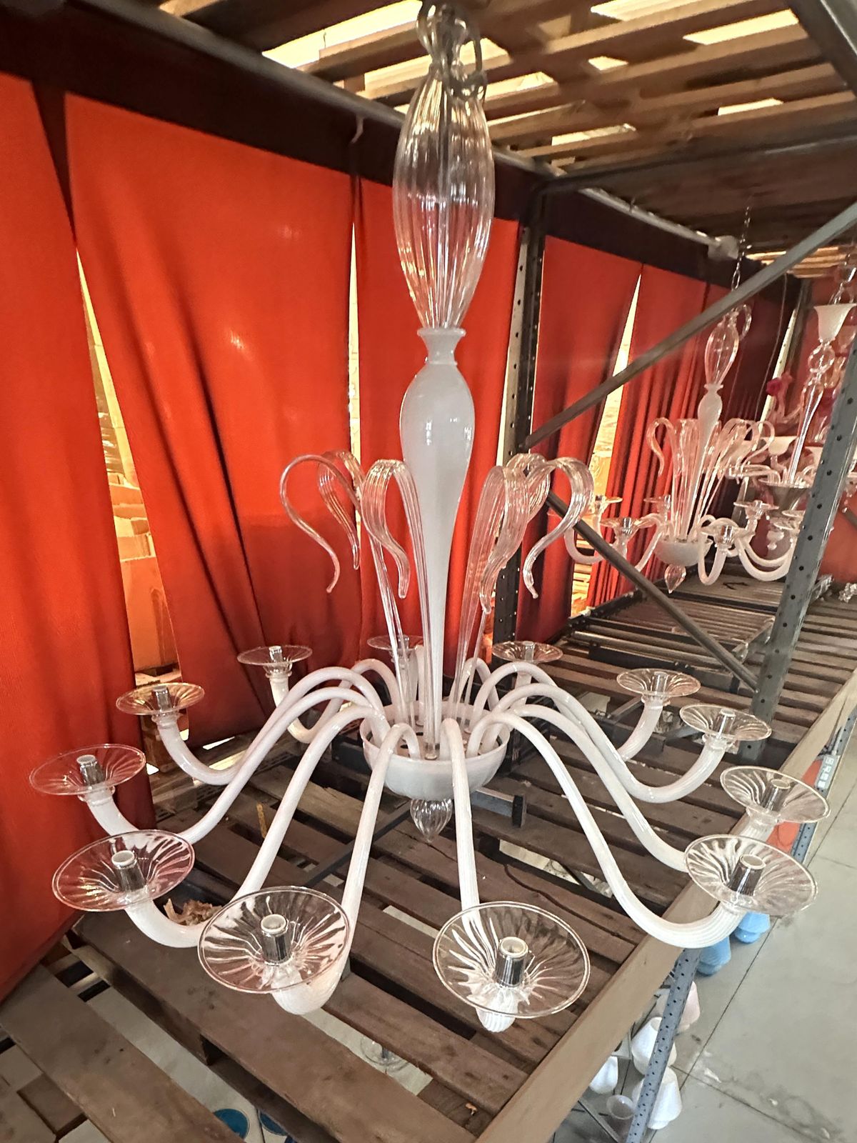 Contemporary White With Transparent Leaves Murano Glass Chandelier photo vinterior