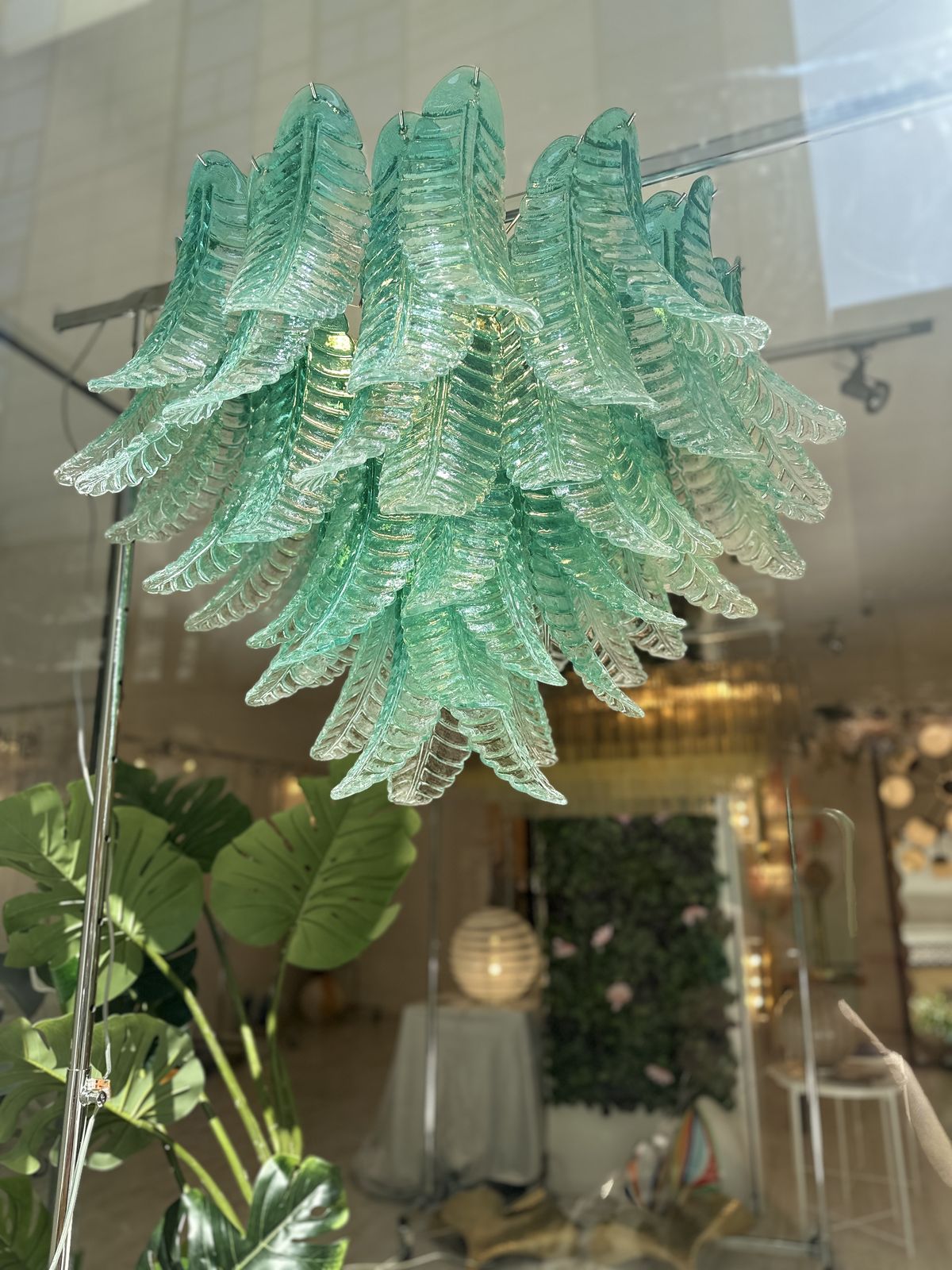 photo furniture Contemporary Scenographic Green "Felci" Murano Glass Style Chandelier
