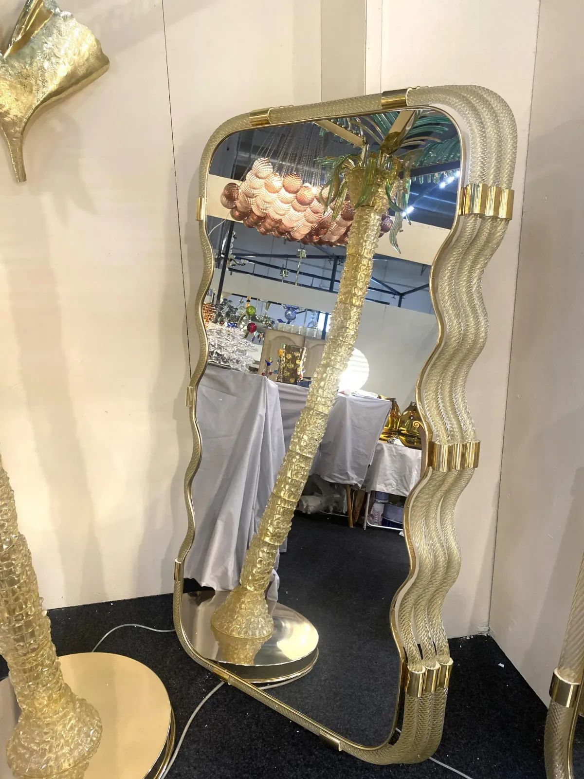 Contemporary "Torciglione Torchon" Murano Glass Wall Mirror photo furniture
