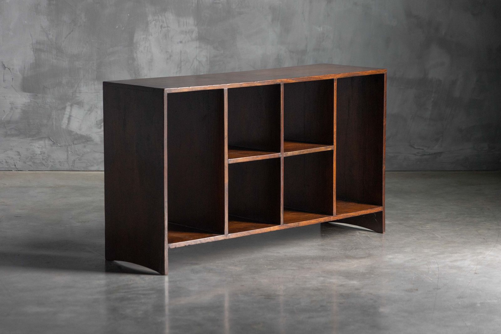 photo vintage File Rack By Pierre Jeanneret, Low Cupboard, Pj 050202, Chandigarh, 1957 58