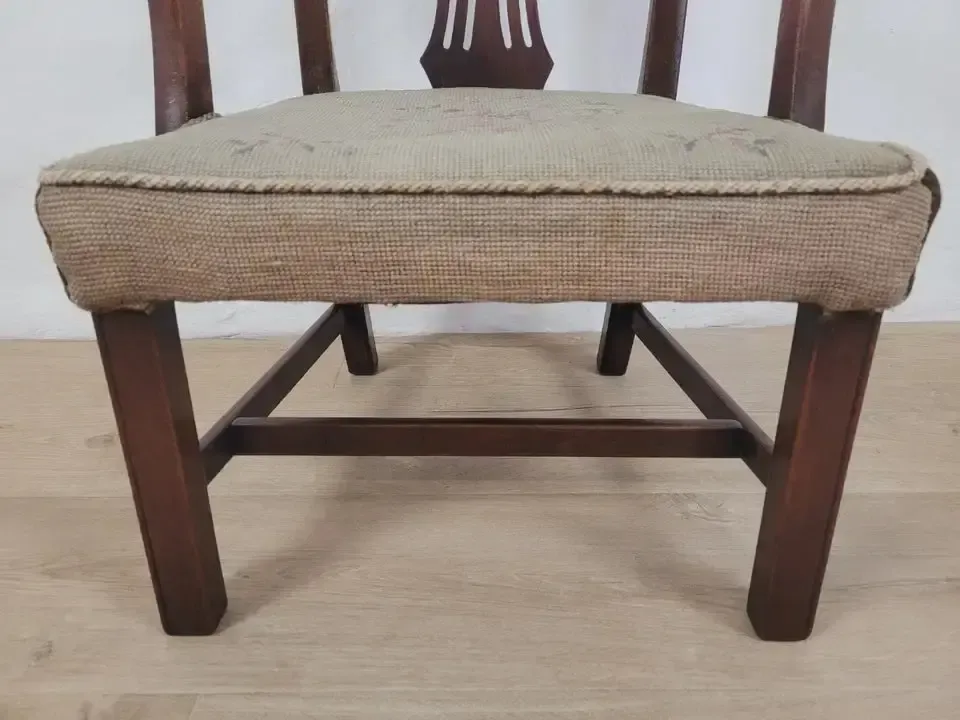 photo furniture Child's Chair George III Hepplewhite Style Bedroom Carved