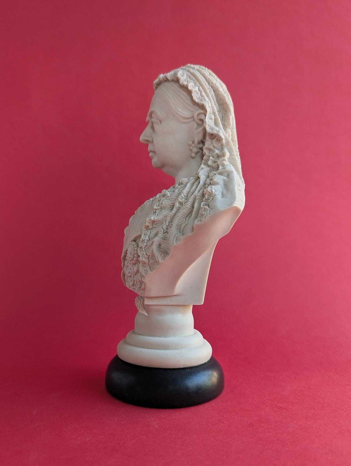 Commemorative Parian Bust Of Queen Victoria, Gorgeous Antique Sculpture photo buy
