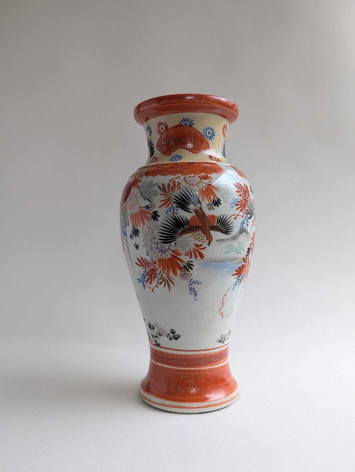 19th Century Red Japanese Meiji Kutani Vase, Hand Painted Gilt Porcelain photo 110.0