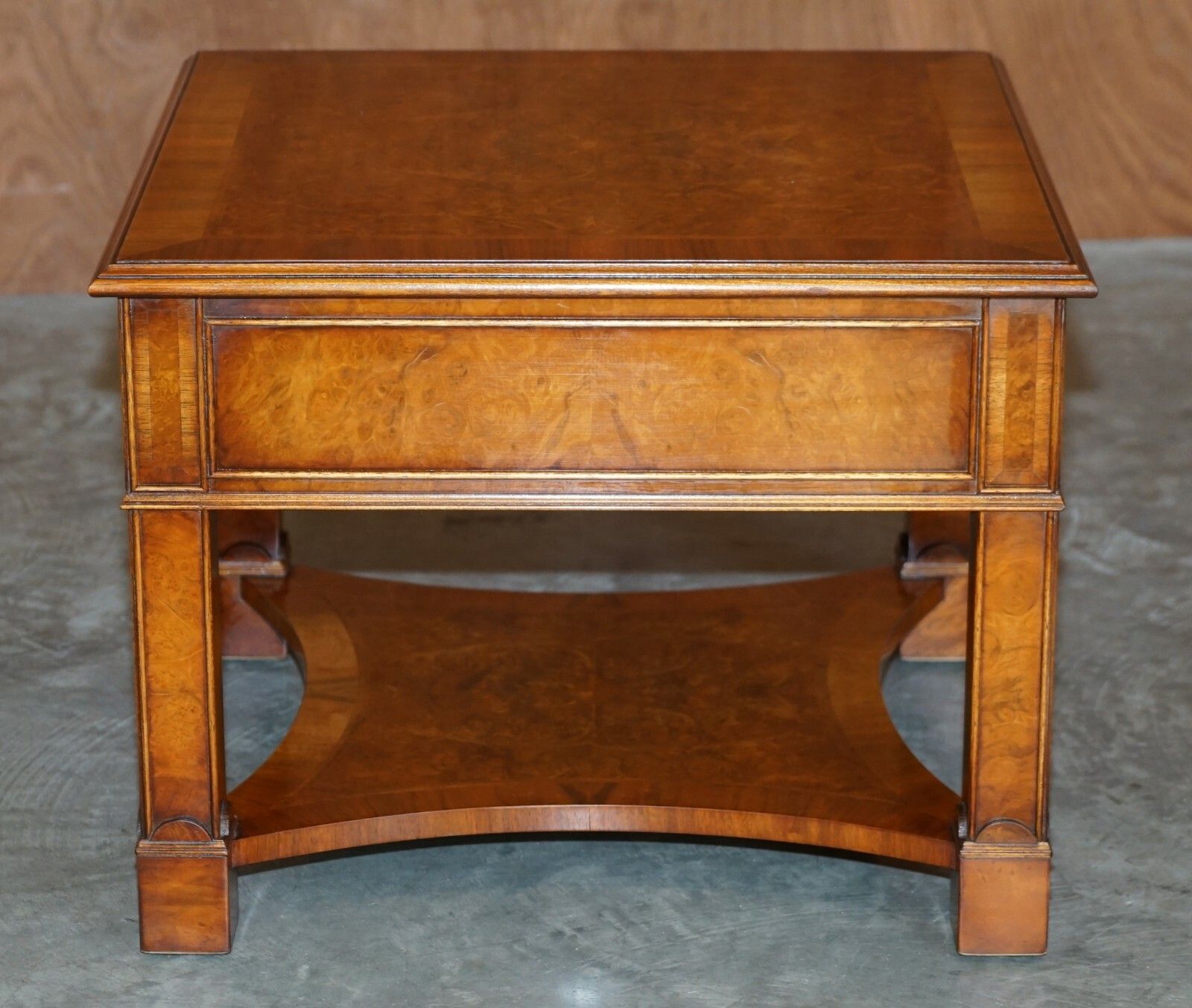 Lovely Pair Of Burr Walnut Brights Of Nettlebed Large Side End Lamp Wine Tables photo vintage