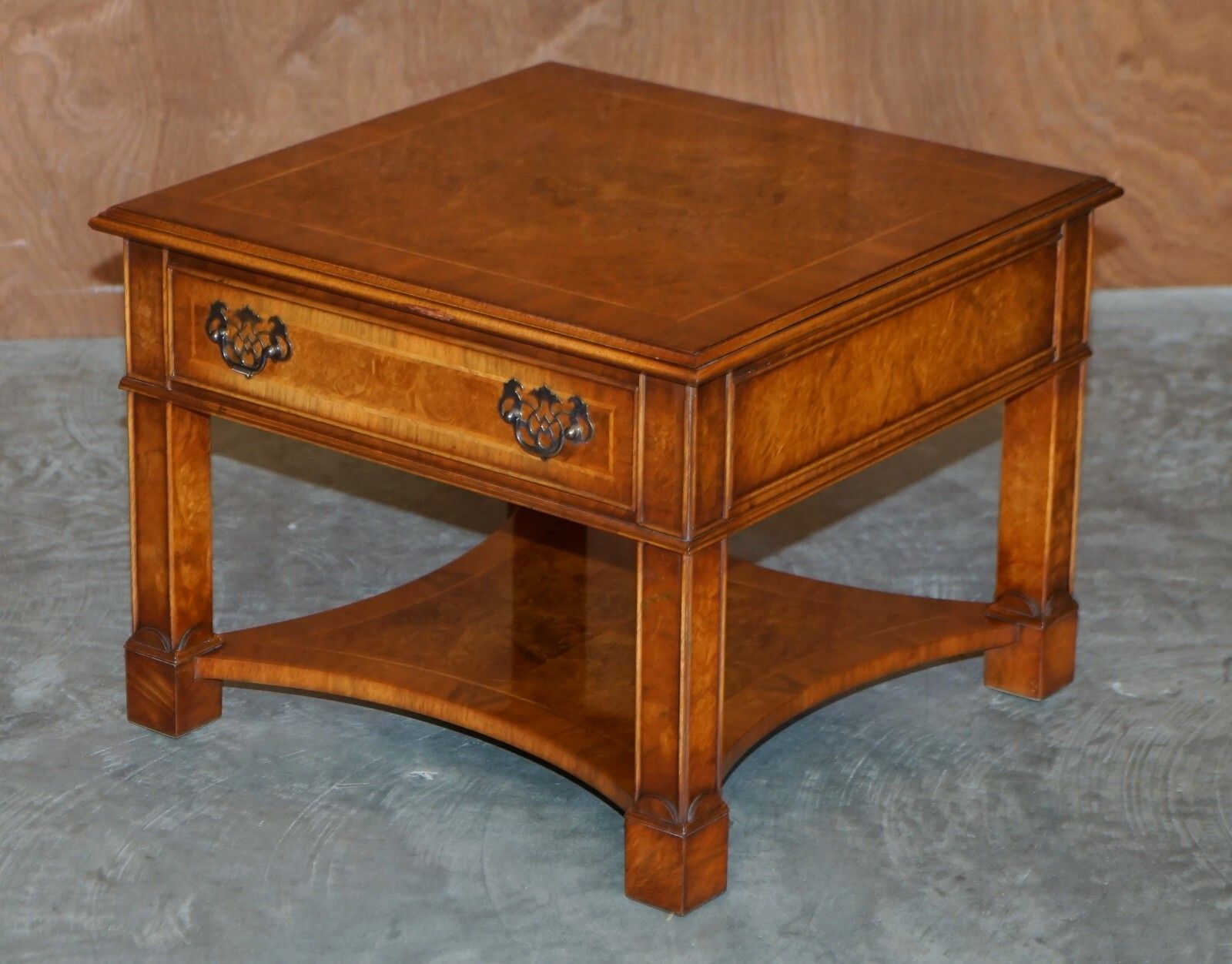 photo furniture Lovely Pair Of Burr Walnut Brights Of Nettlebed Large Side End Lamp Wine Tables