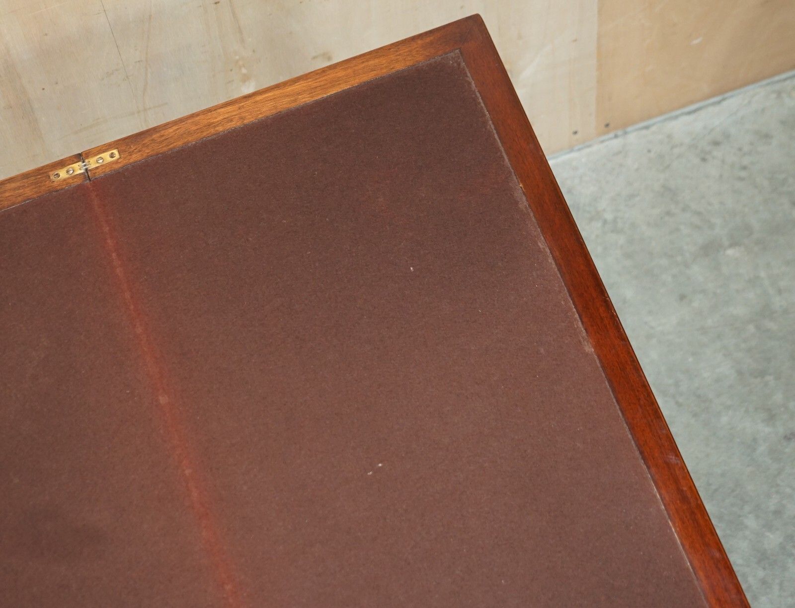2950.0 Fine Antique Sheraton Burr & Burl Walnut Card Games Table With Satinwood Detail photo