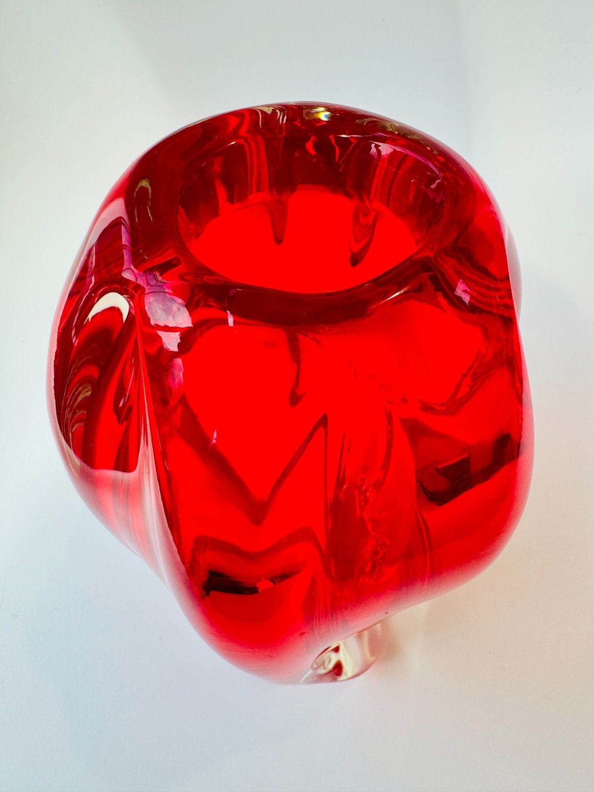 Fabulous Vintage Bright Red Glass Spiral Twist Sommerso Vase 1962 Signed photo for sale