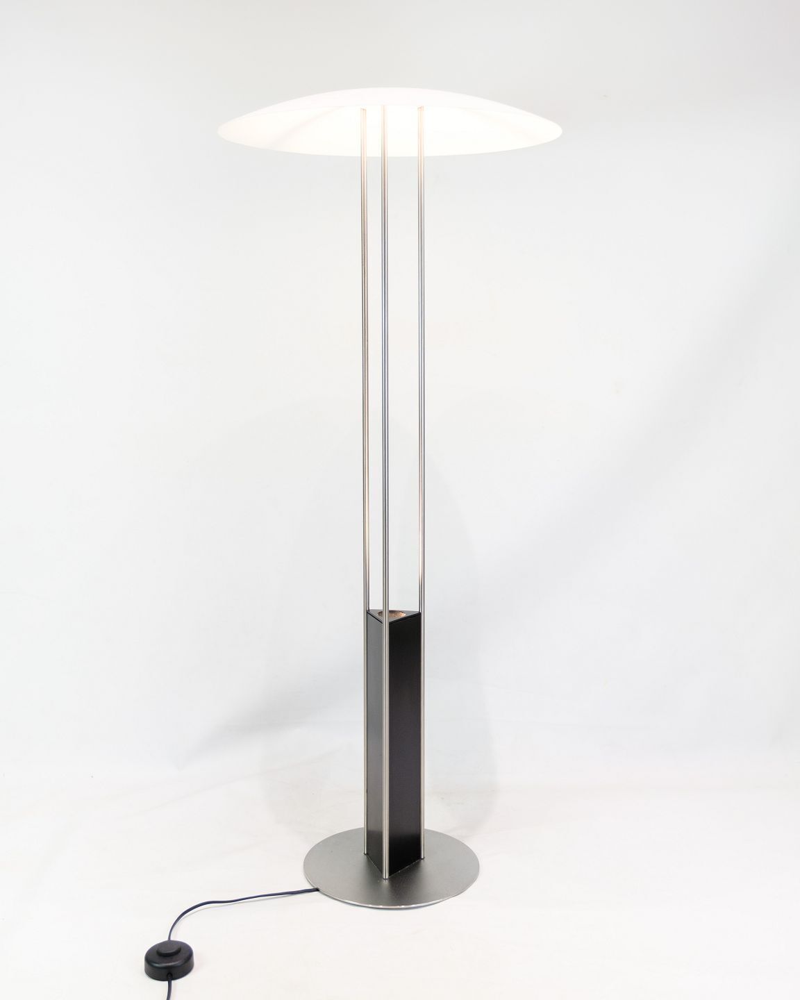 Gino Floor Lamp   Model Gino   Bjarne Frost & Ole Jespersen   Nordisk Solar Compagni   1980s