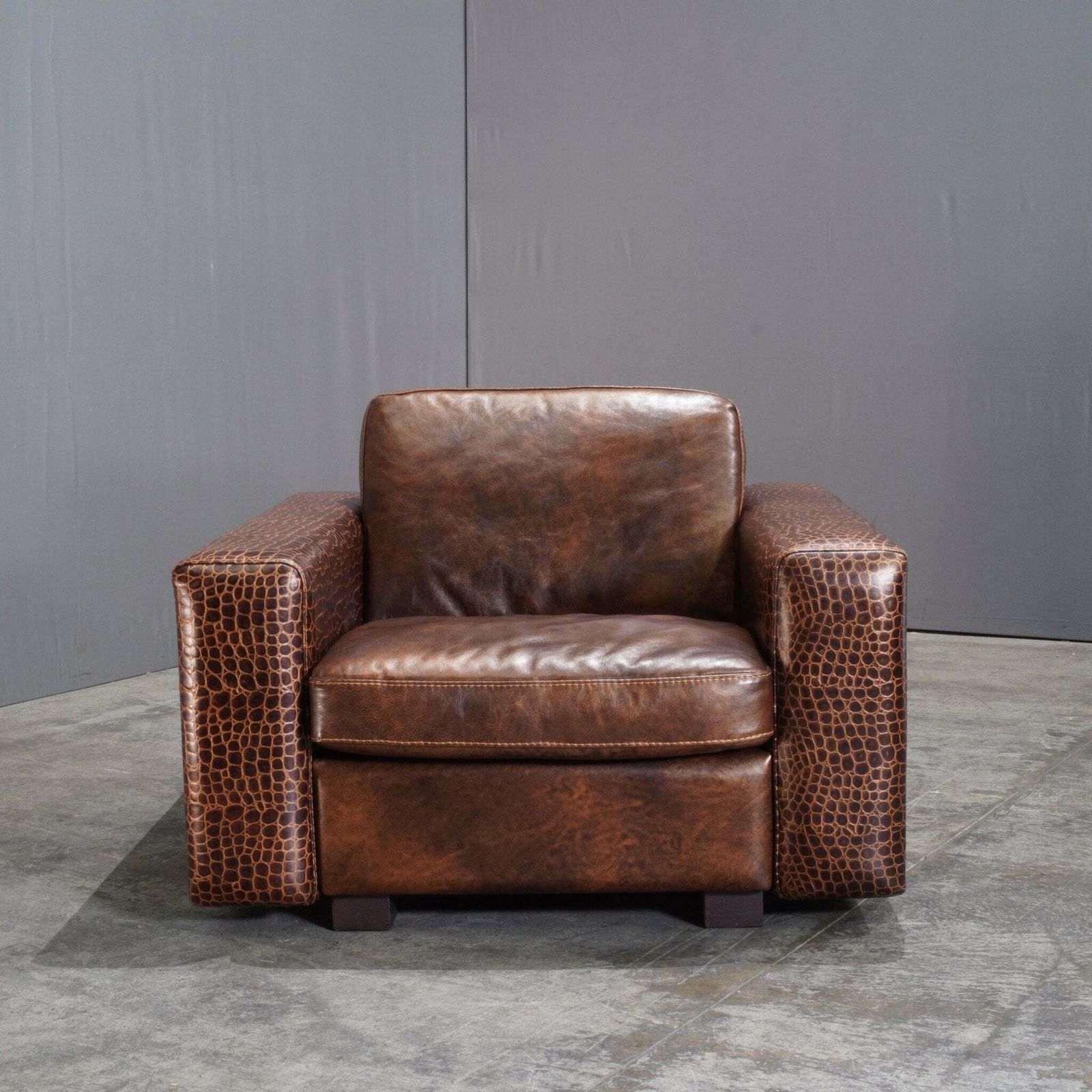 Gamma Arredamenti Brown Crocodile Leather Kelly Armchair photo furniture